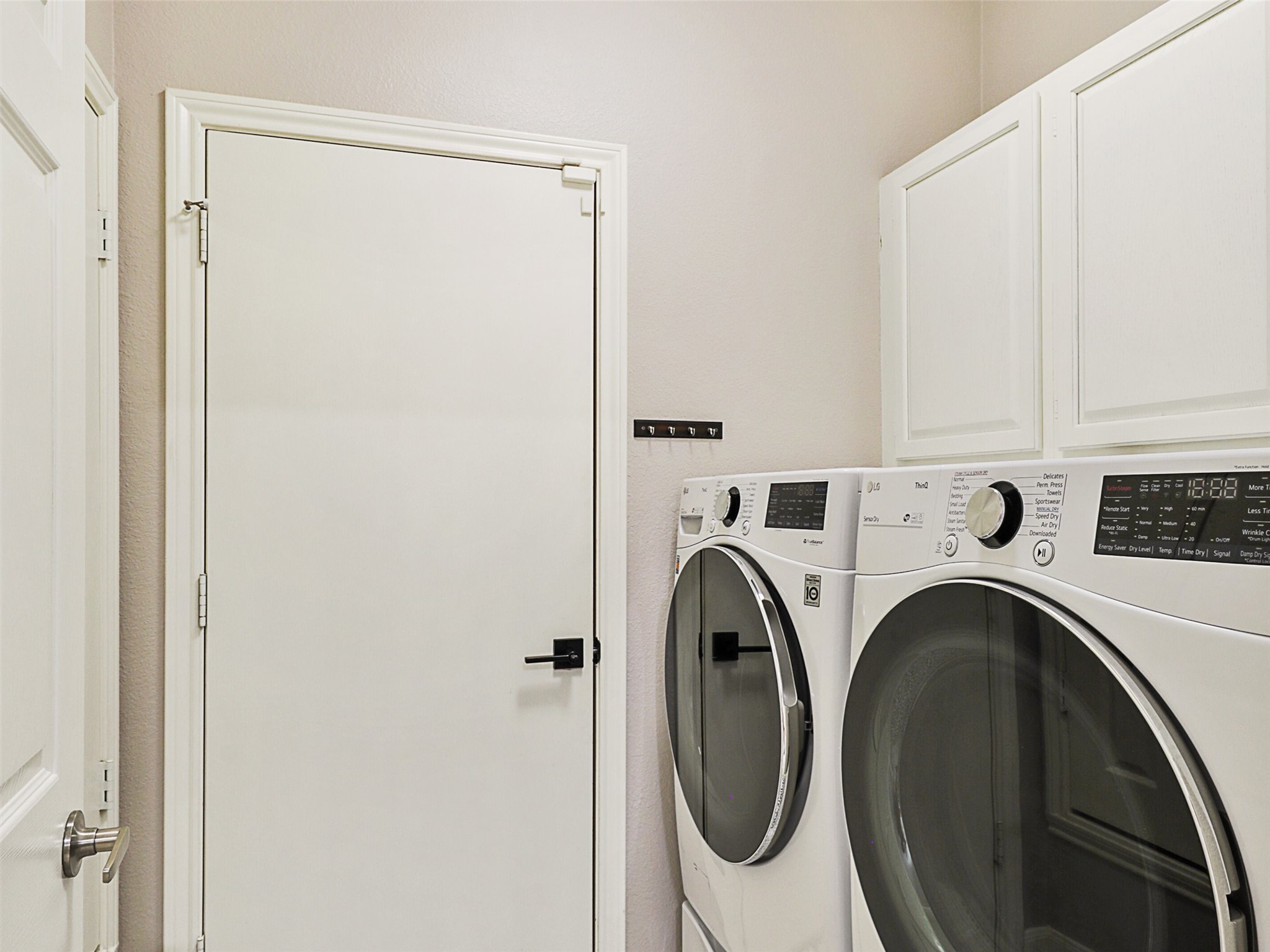 610 Dove Creek Circle