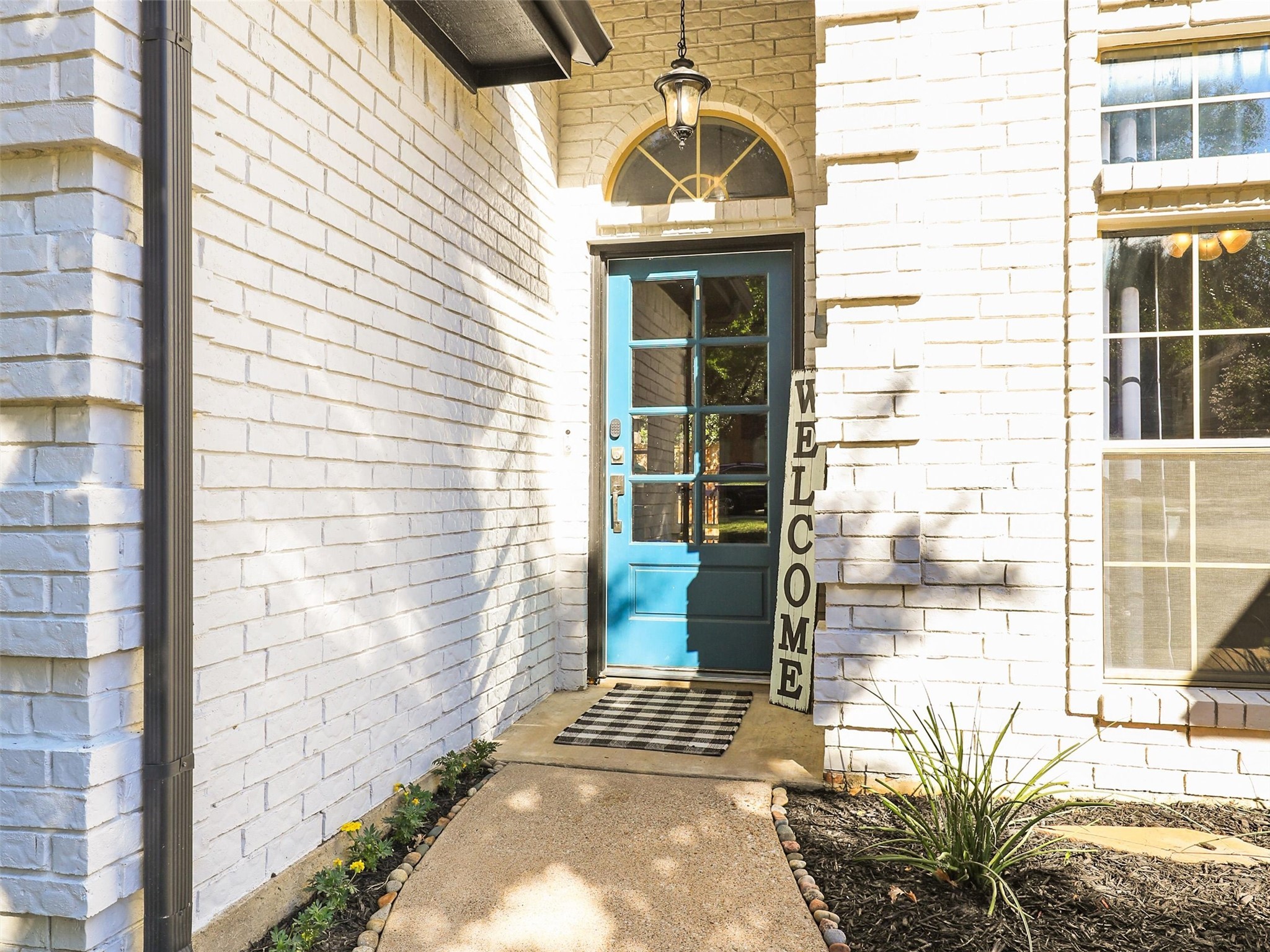 610 Dove Creek Circle