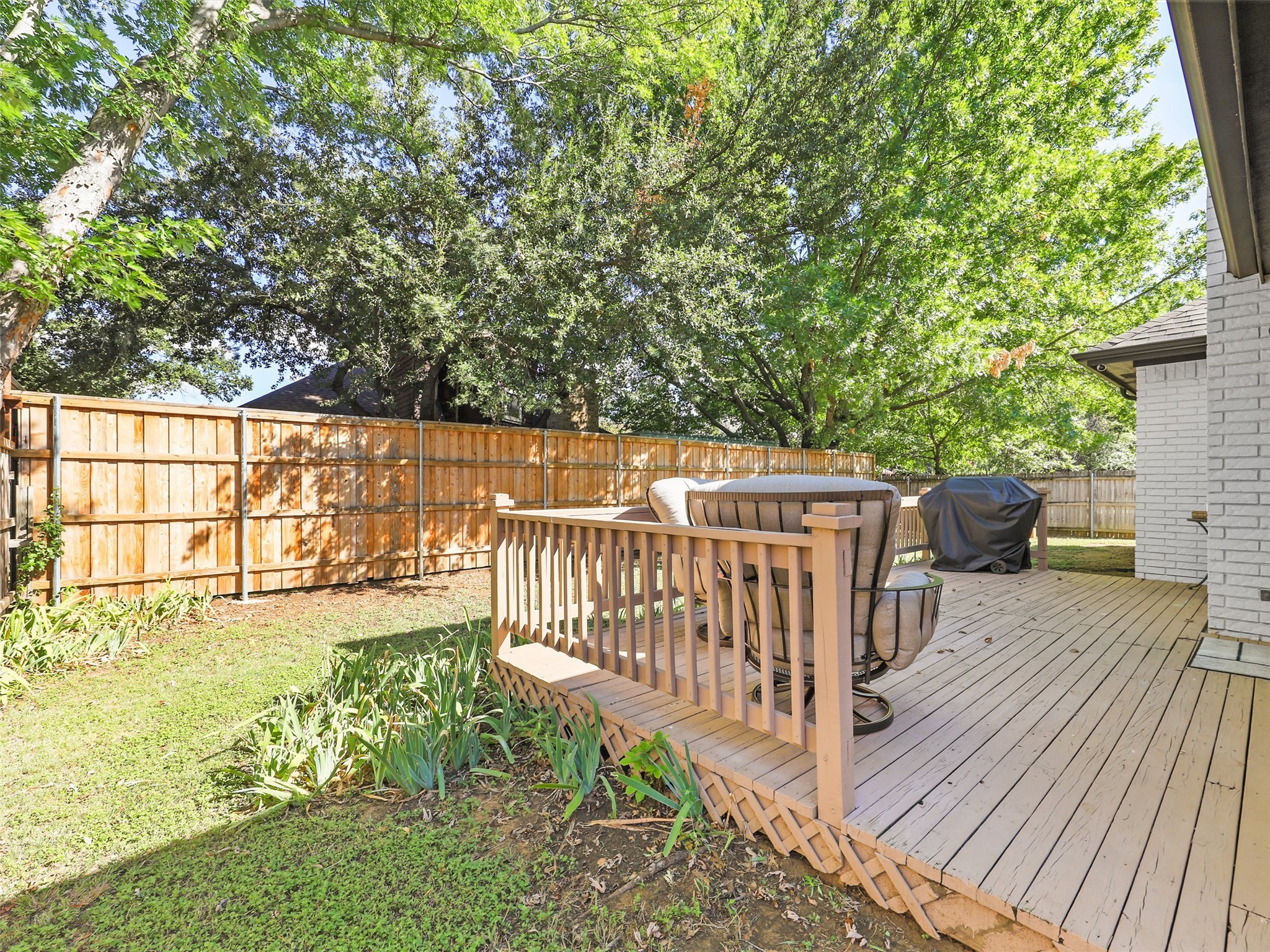 610 Dove Creek Circle