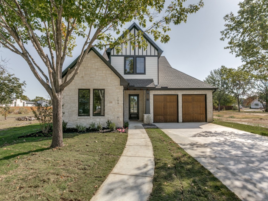 204 Pecan Street
