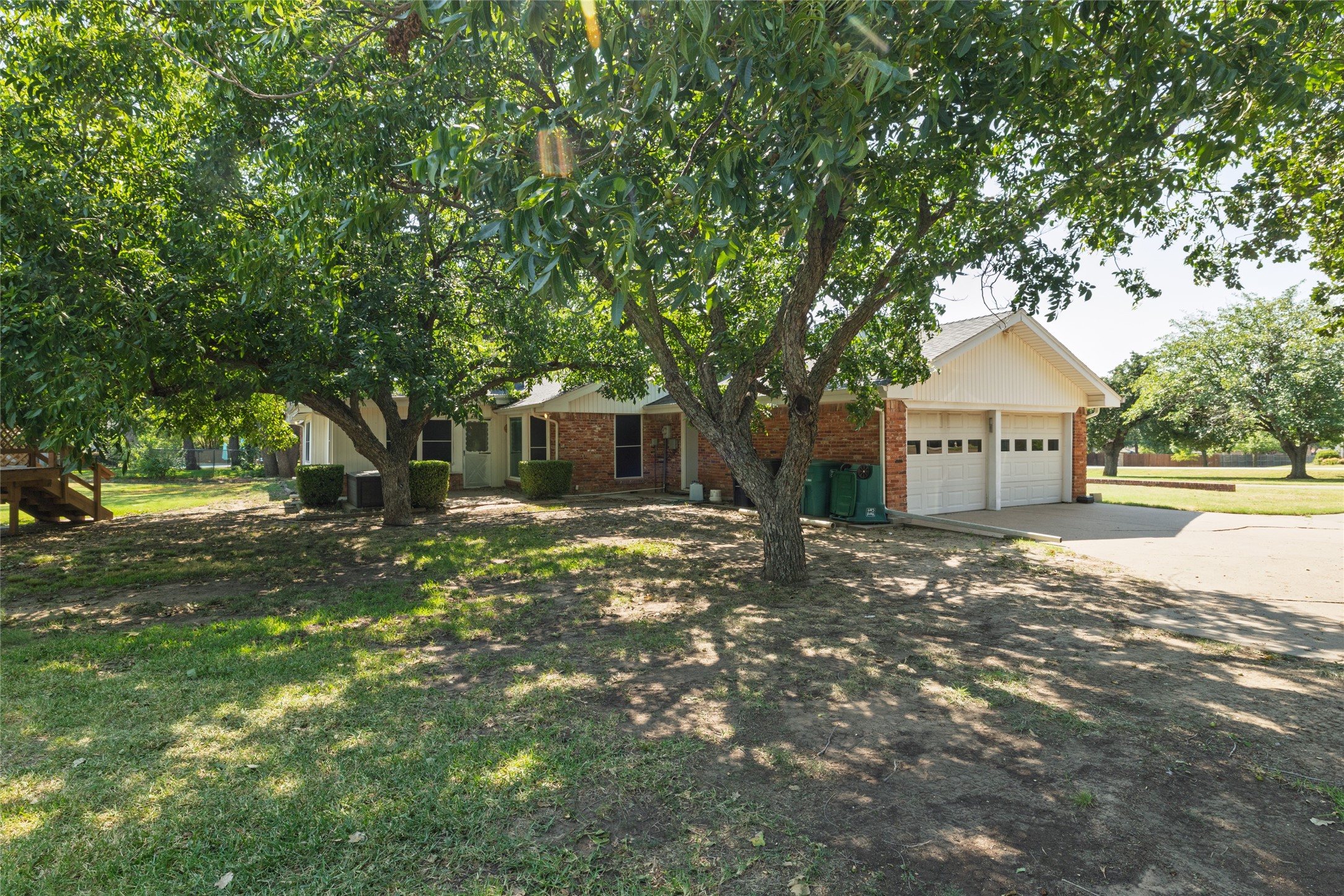 4728 Sunset Circle S