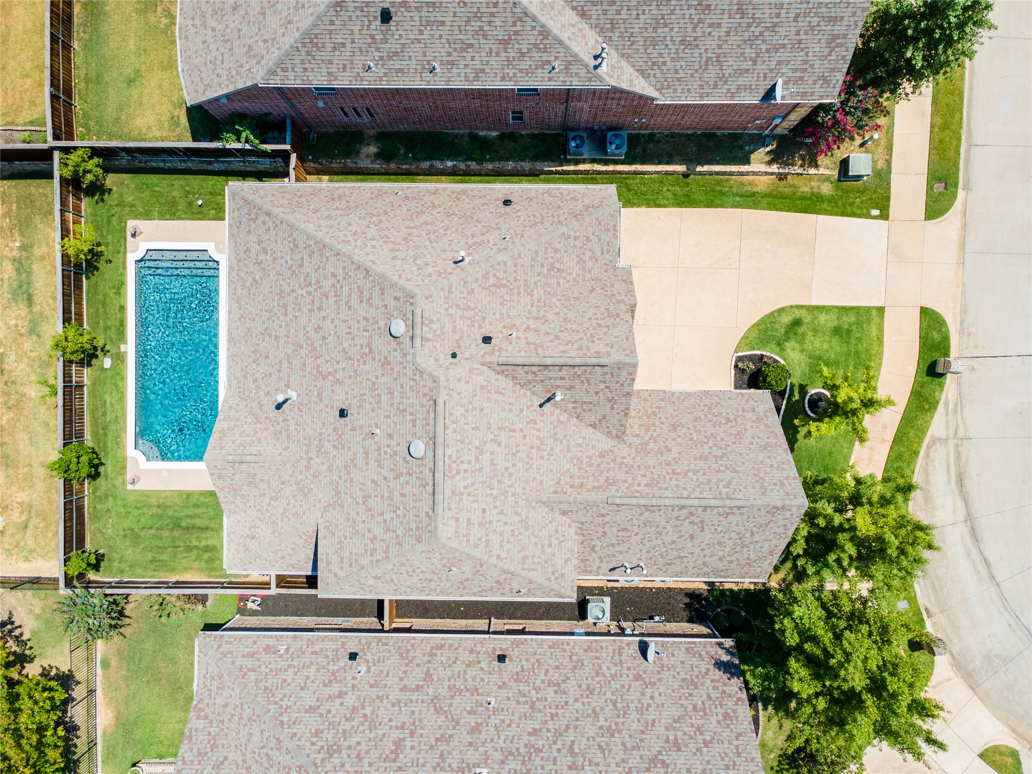 1112 Rhett Drive