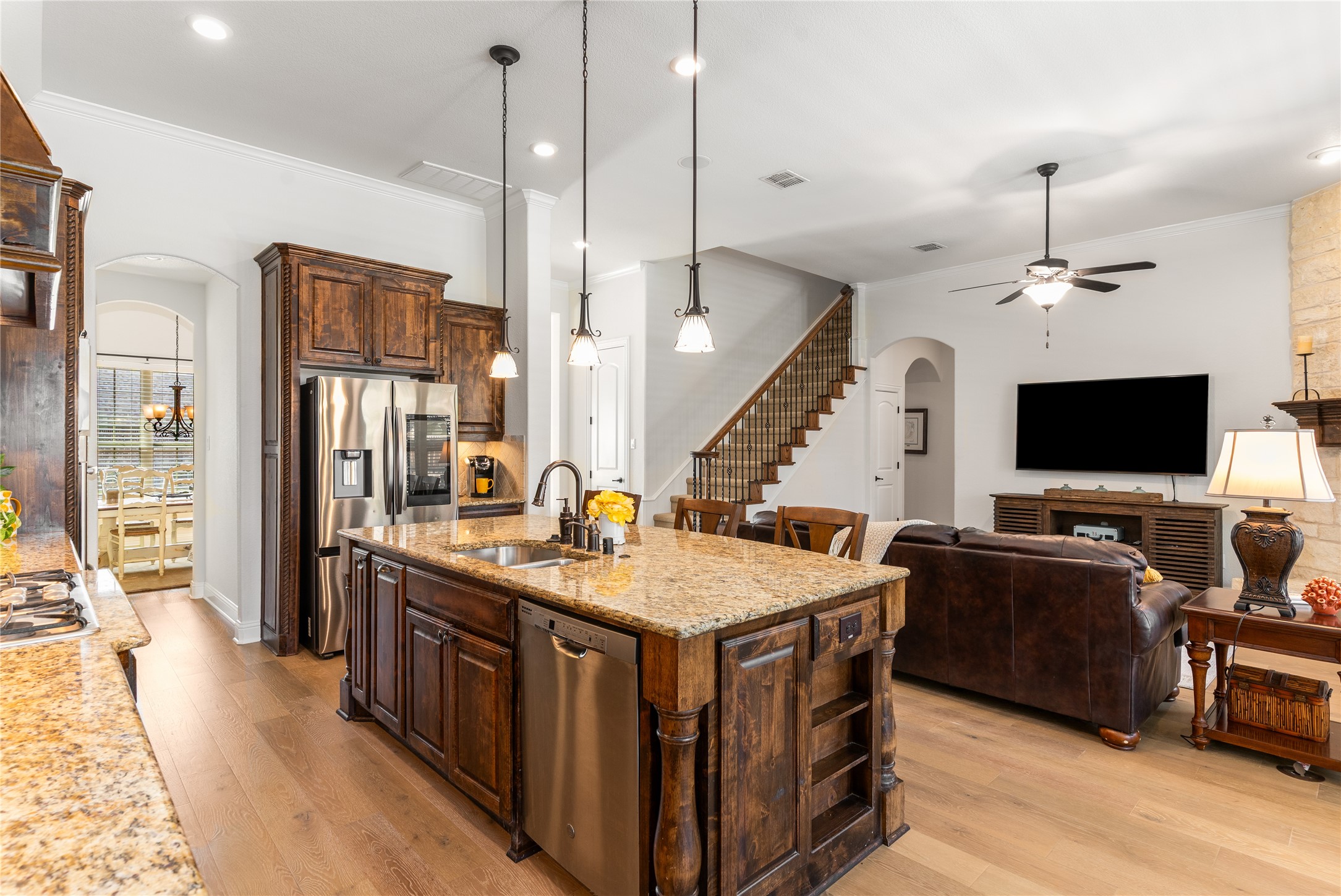 1112 Rhett Drive