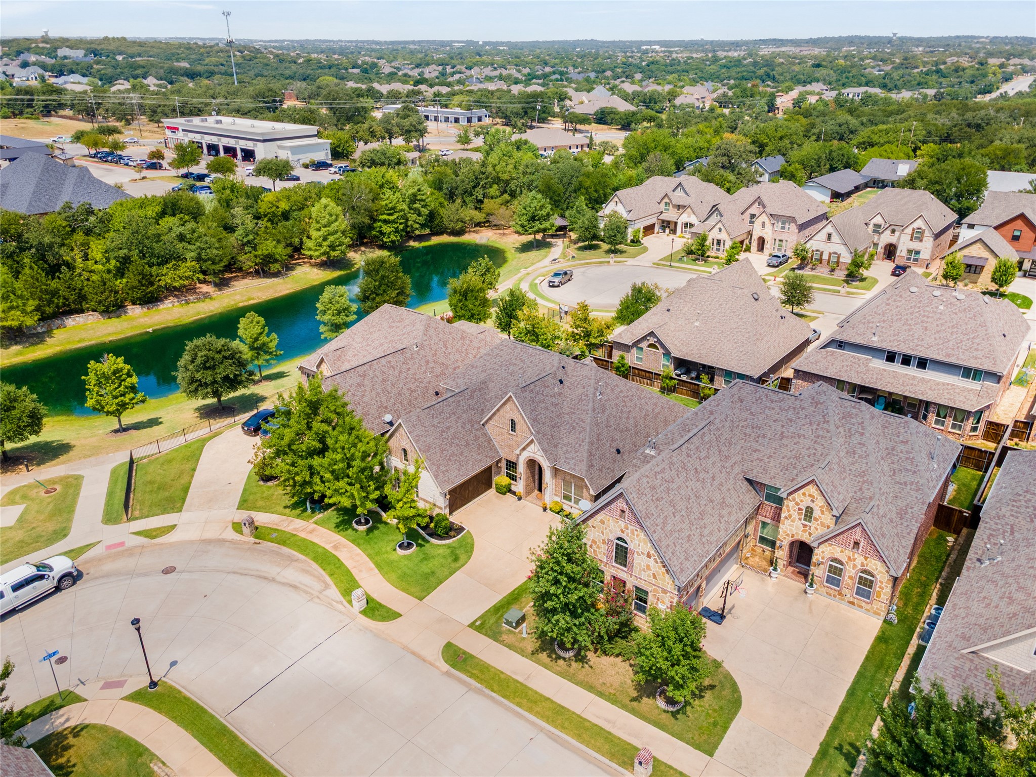 1112 Rhett Drive