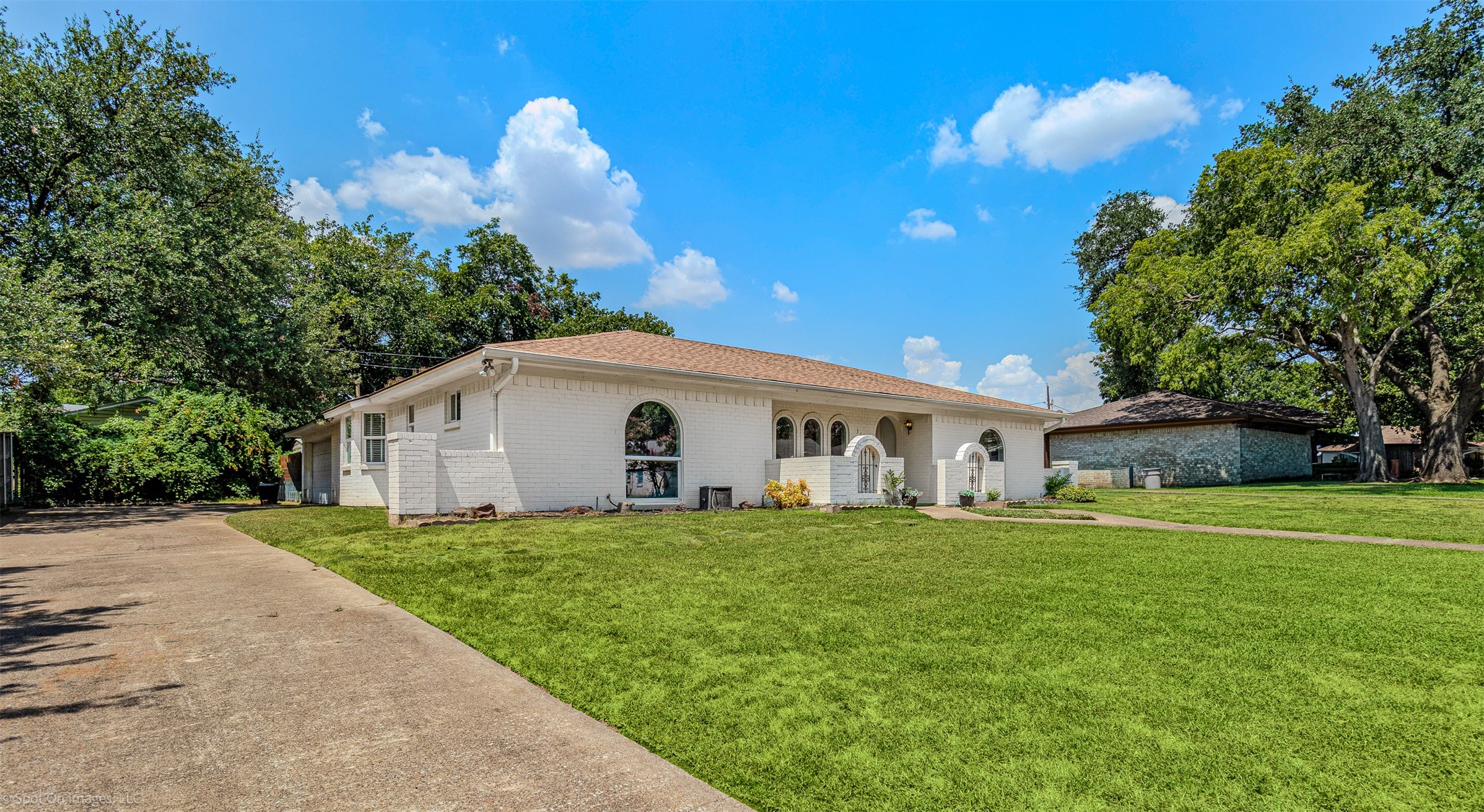 3605 Spring Valley Drive