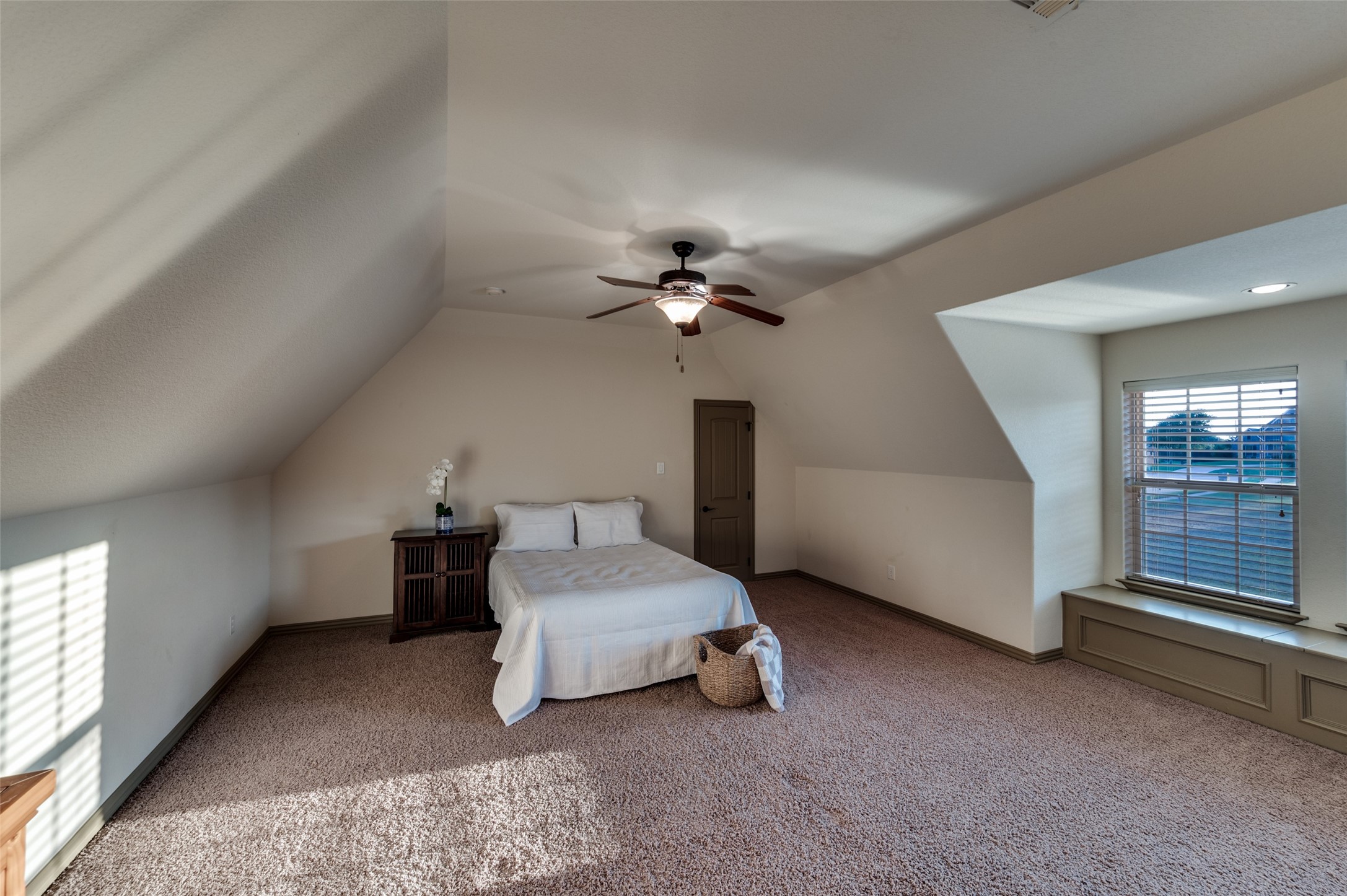 1157 Falcon Ridge Drive