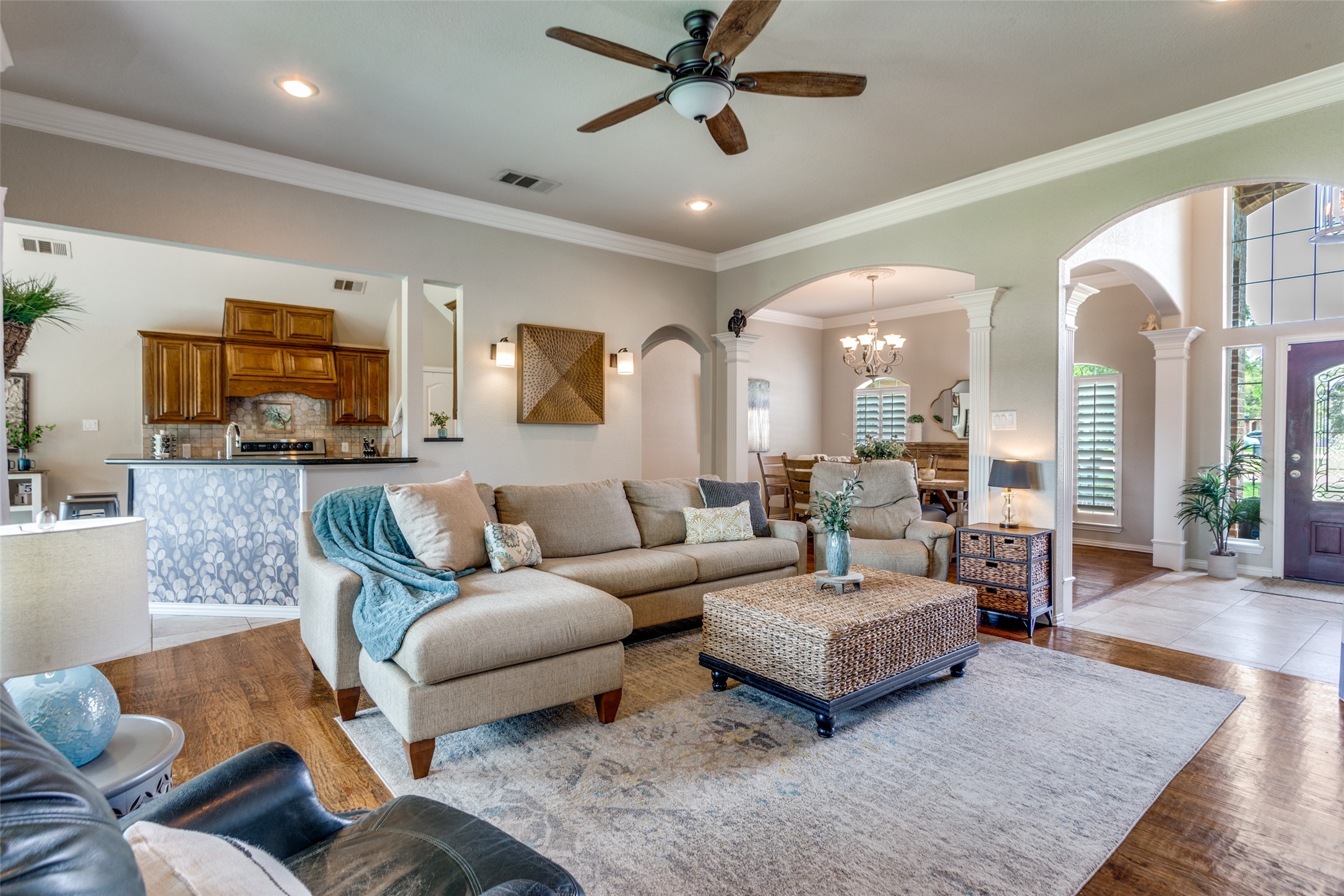 6016 Iron Horse Drive