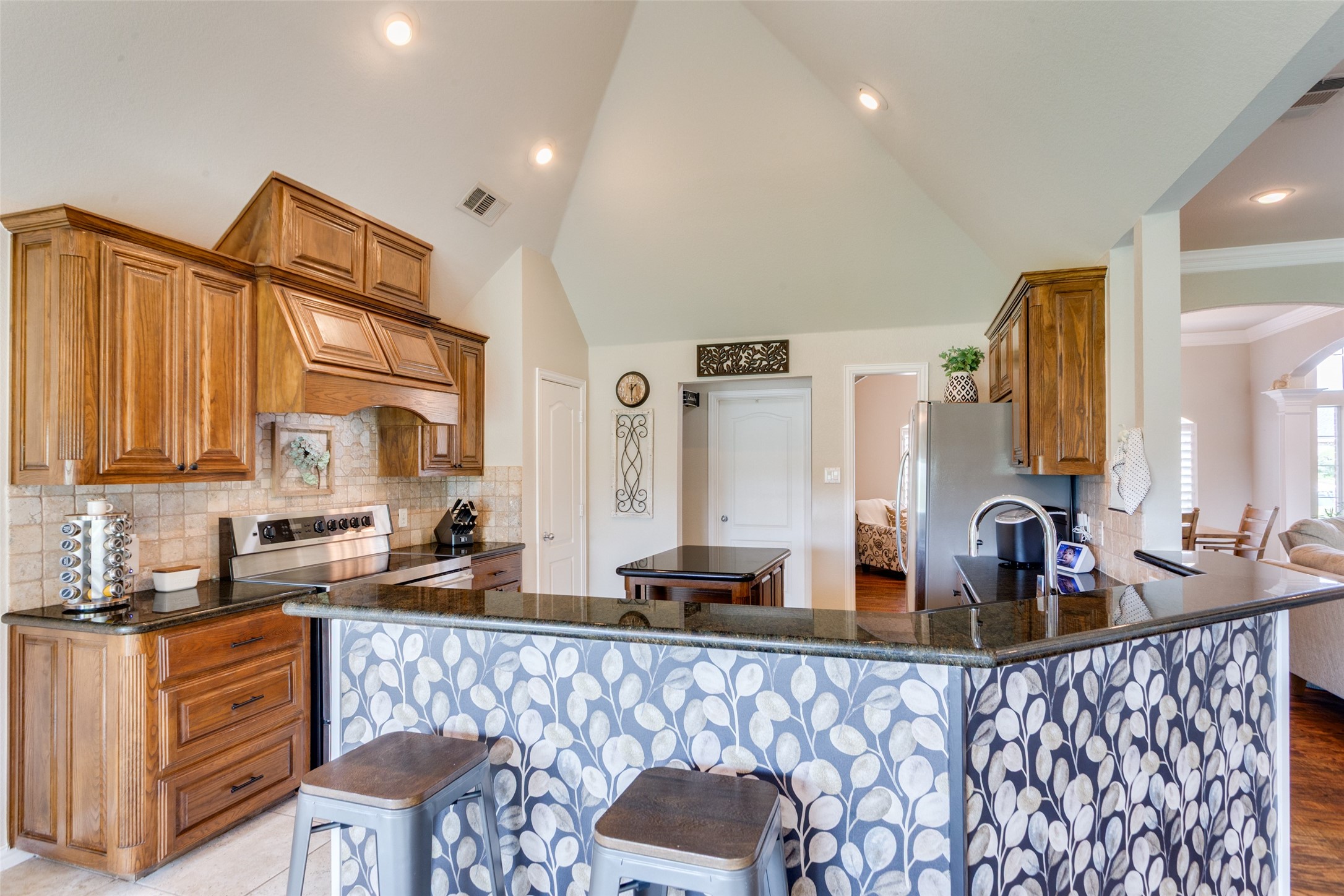 6016 Iron Horse Drive