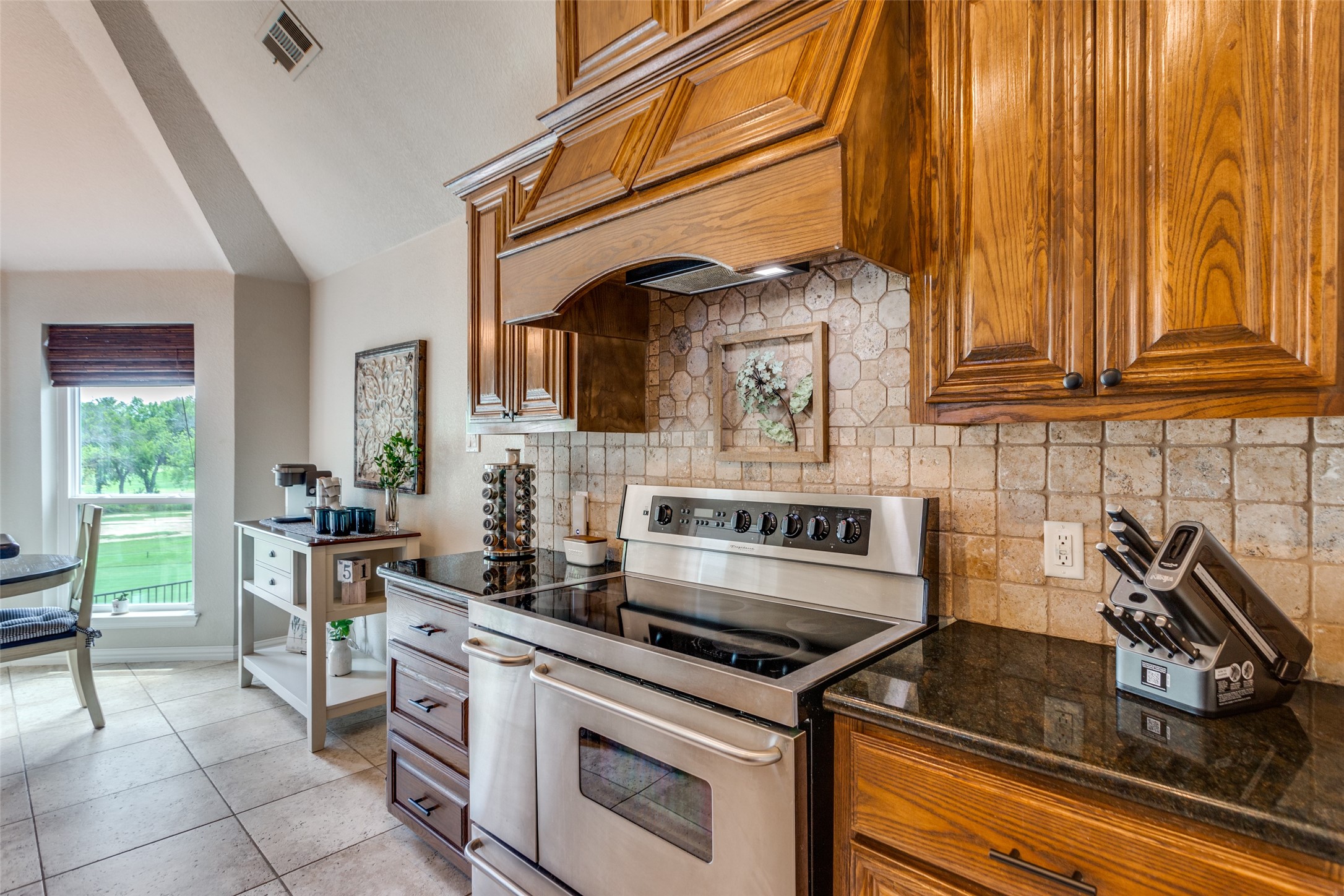 6016 Iron Horse Drive