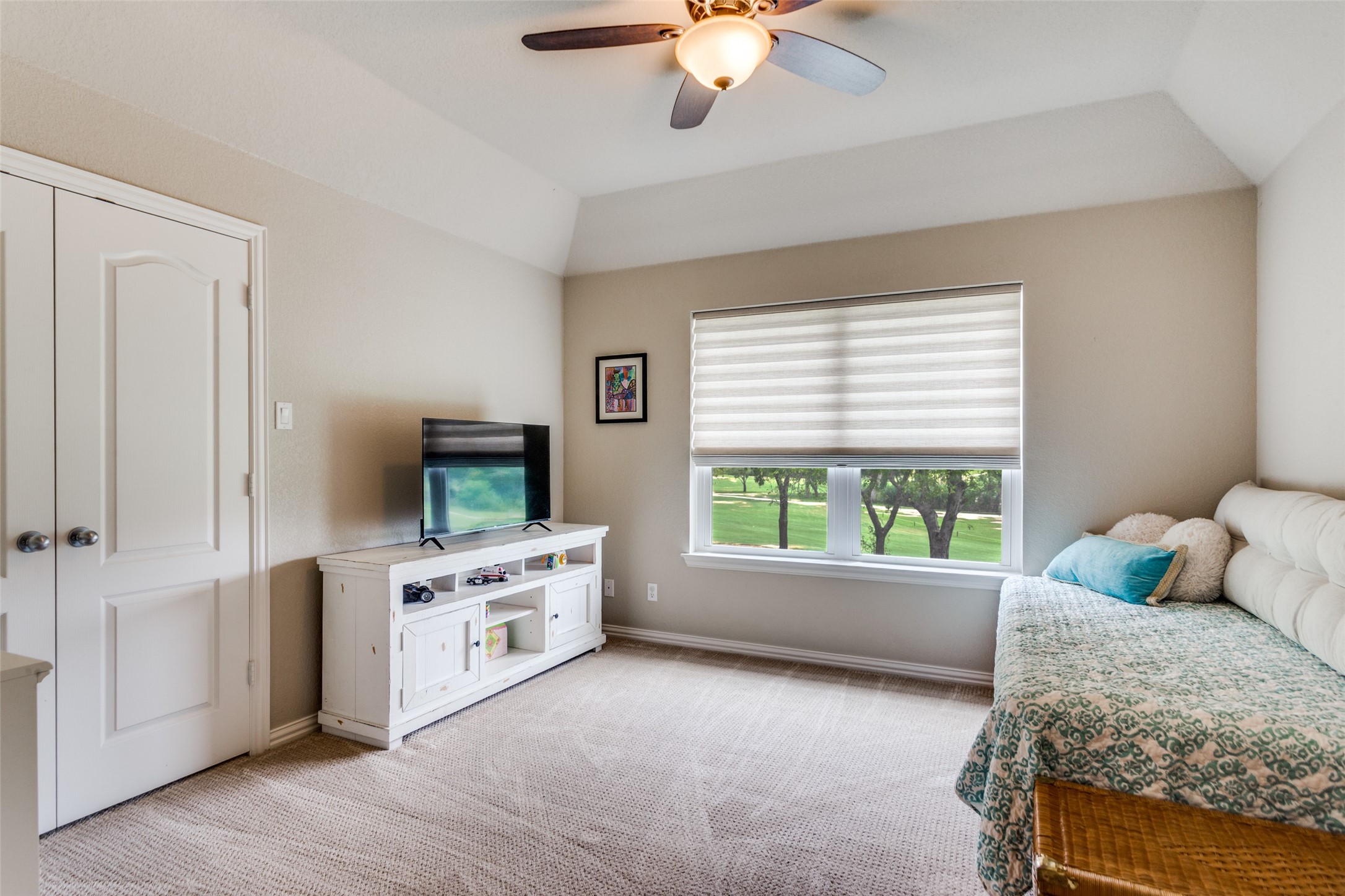 6016 Iron Horse Drive