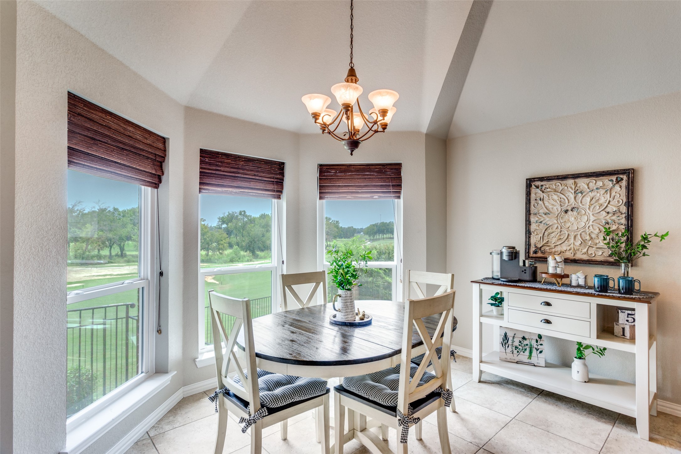 6016 Iron Horse Drive