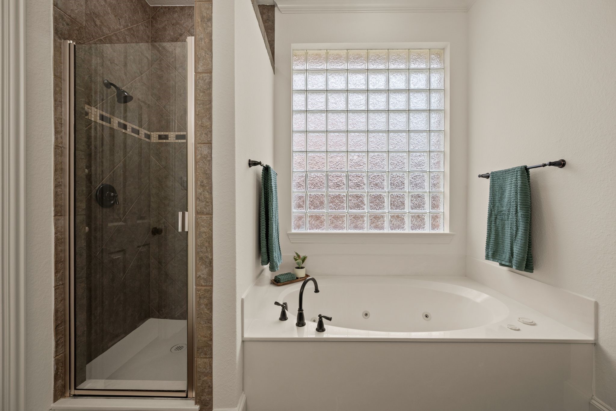 1615 San Andres Drive