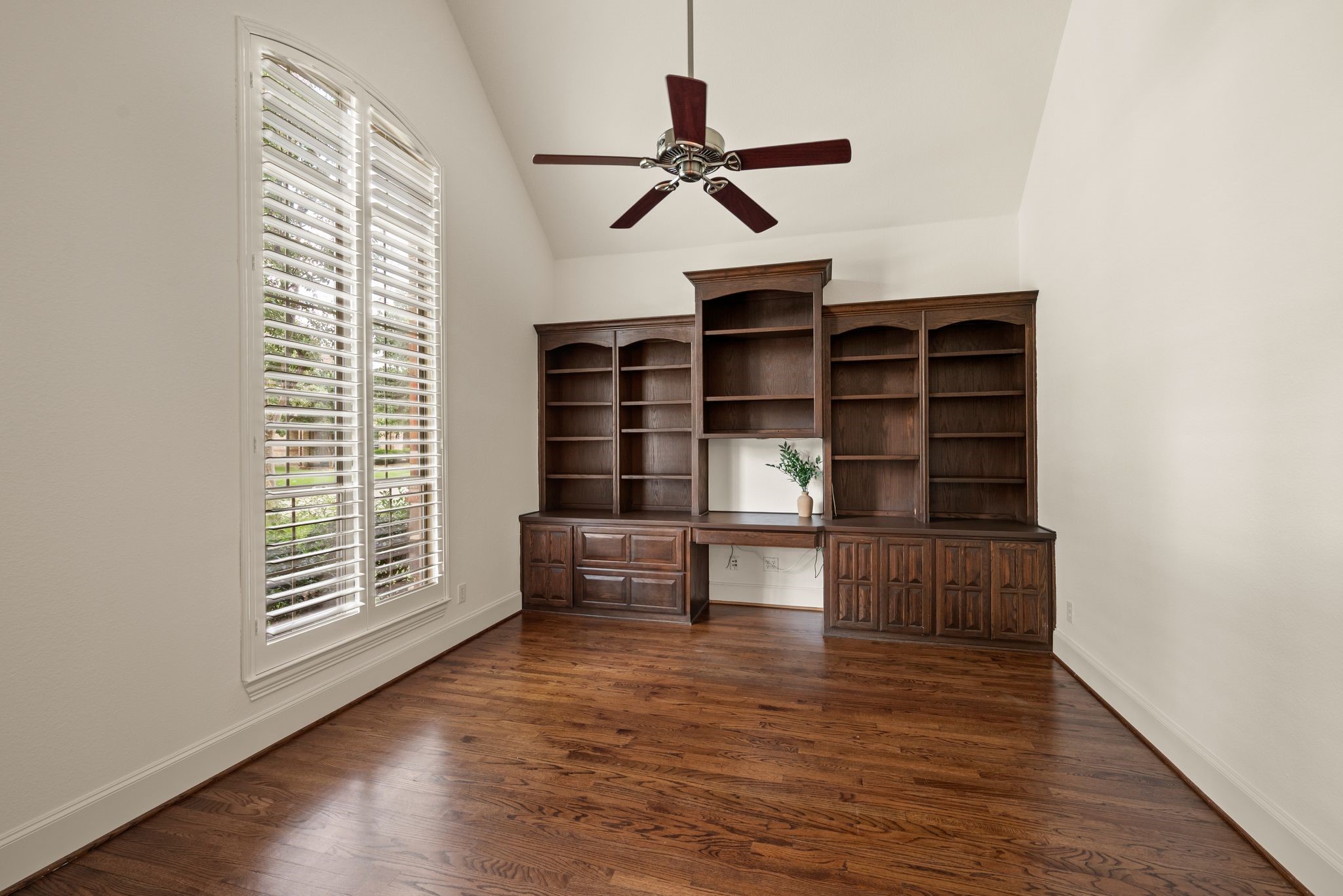 1615 San Andres Drive