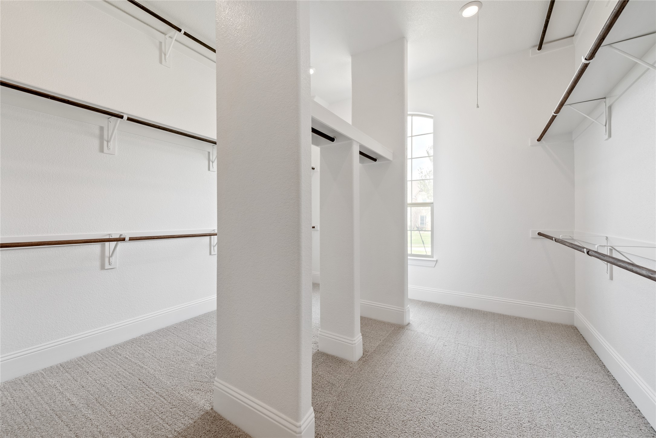 813 Gallant Fox Trail