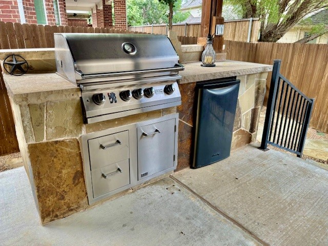 15000 Seventeen Lakes Boulevard