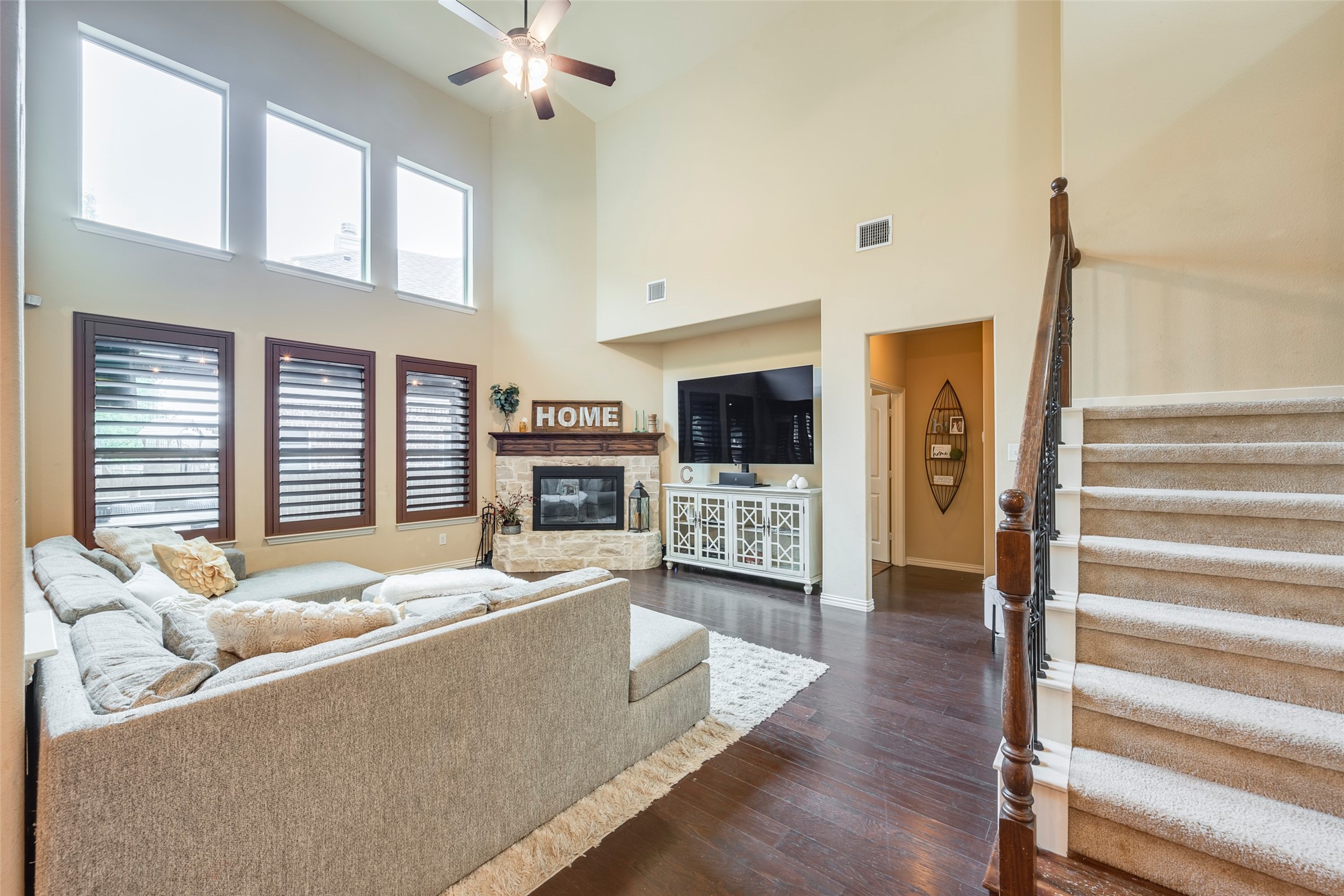 15000 Seventeen Lakes Boulevard