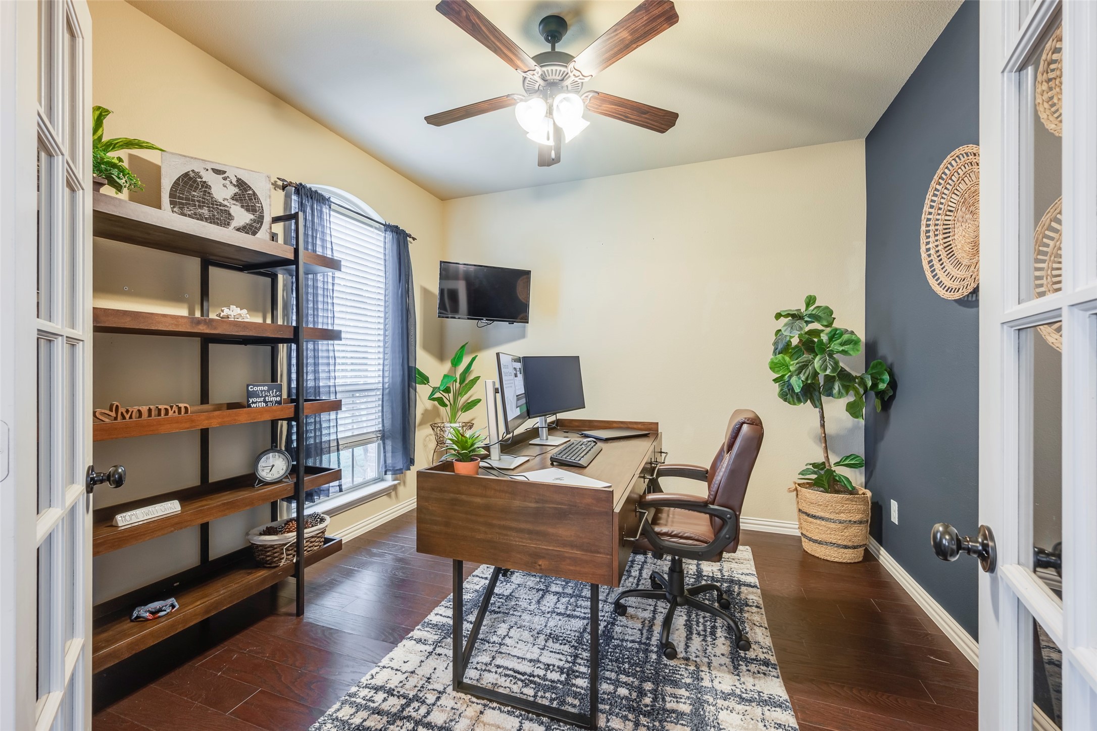 15000 Seventeen Lakes Boulevard