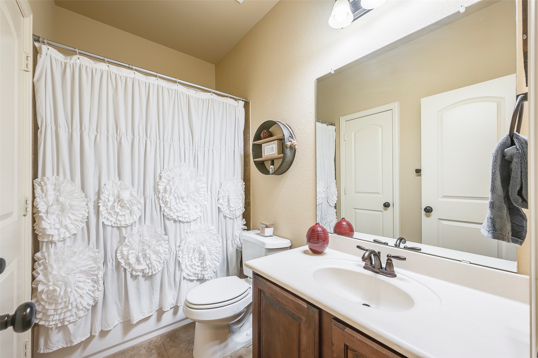 15000 Seventeen Lakes Boulevard