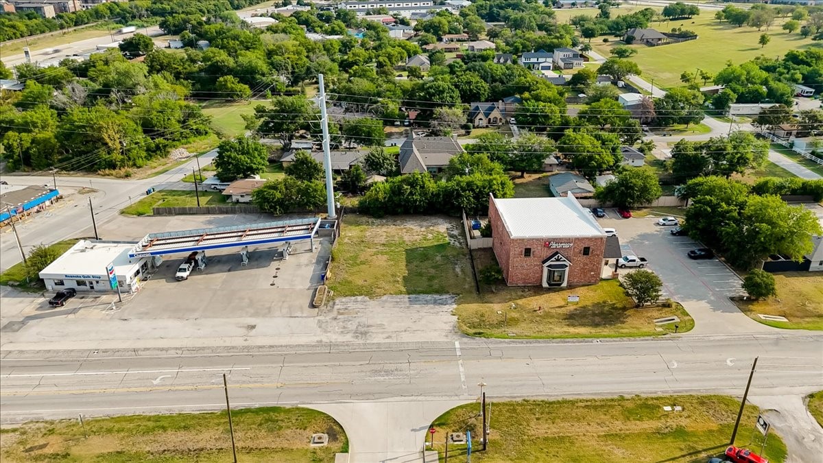 205 E Byron Nelson Boulevard