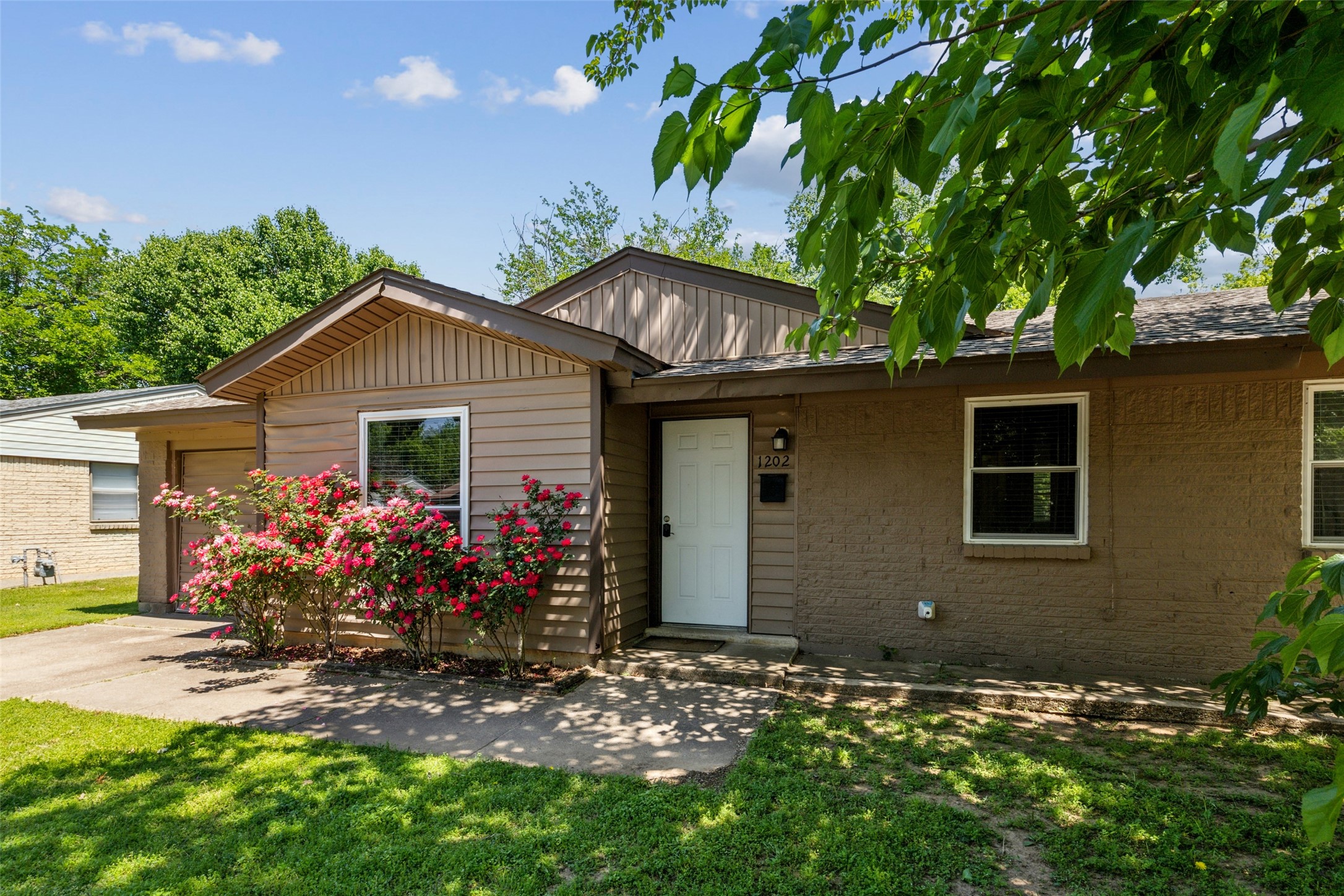1202 Johns Drive