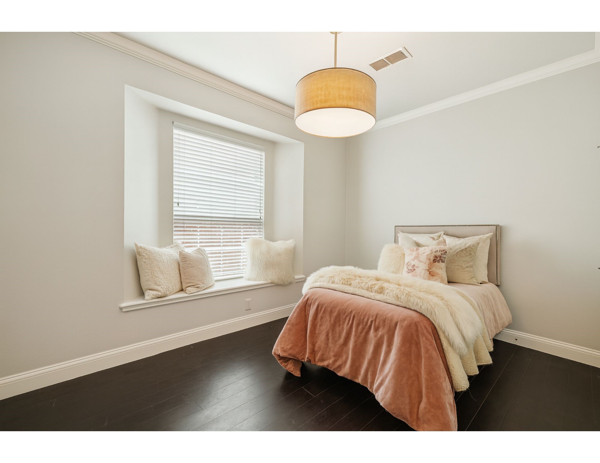 11645 Wild Pear Lane