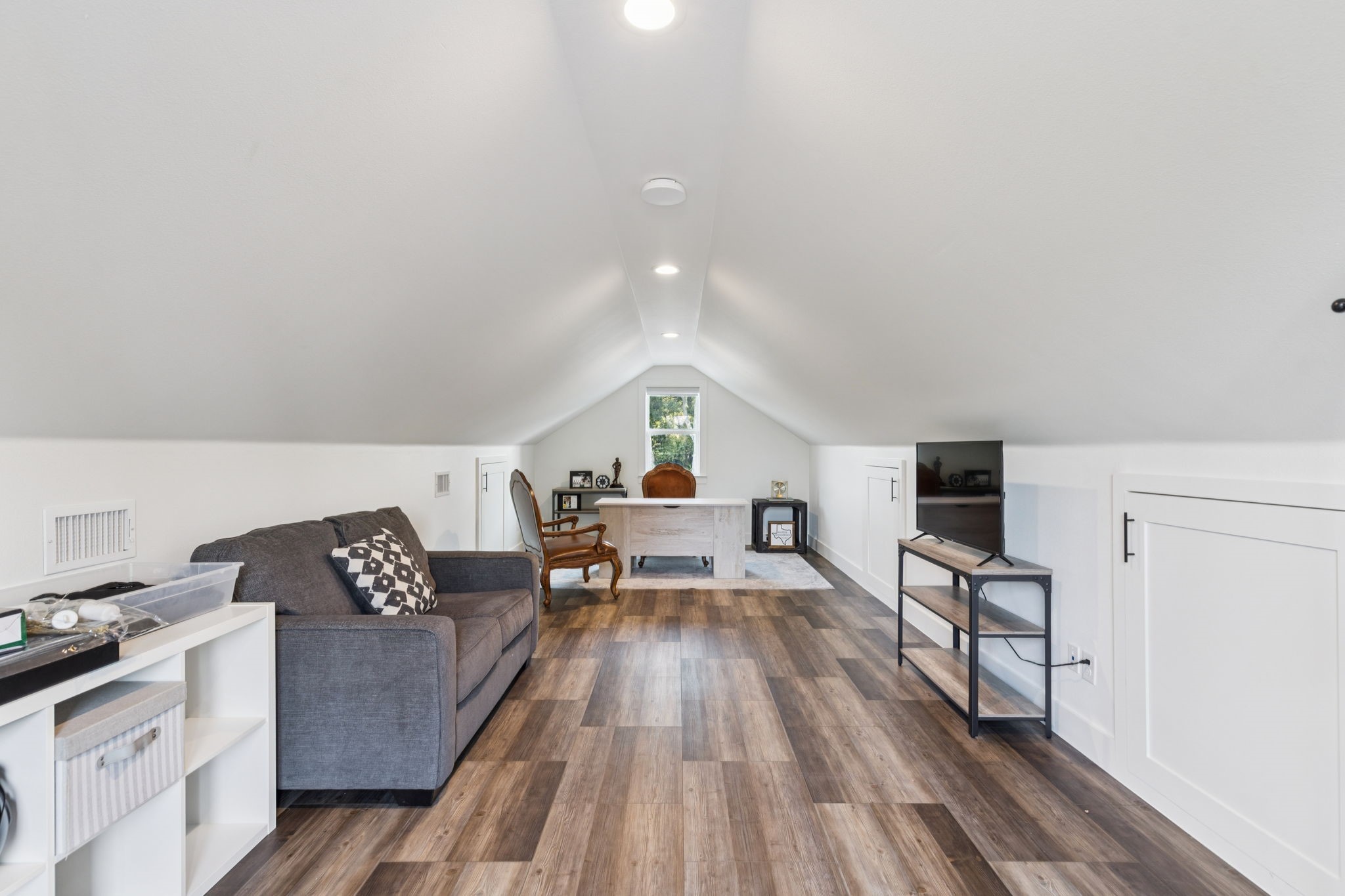 1340 Meadow Glen