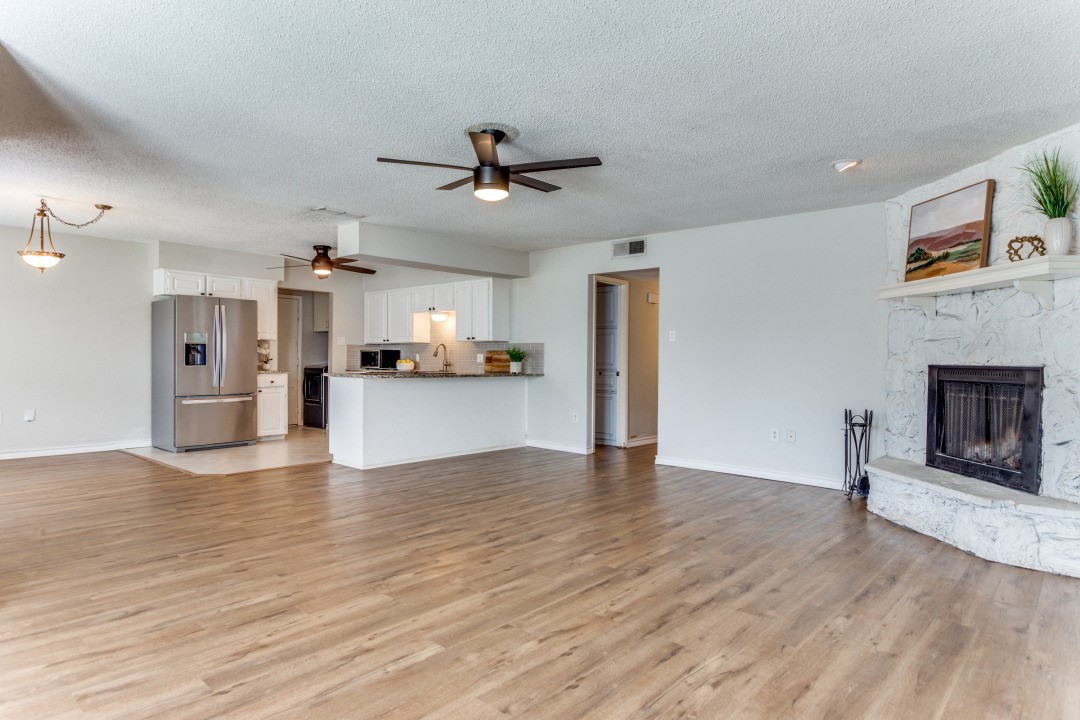 3124 Whisperwood Lane