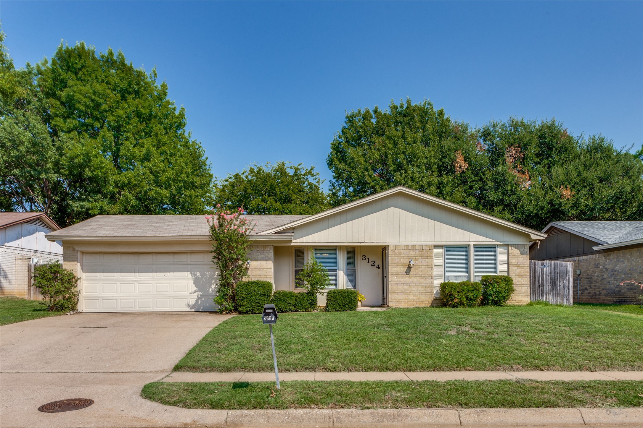 3124 Whisperwood Lane