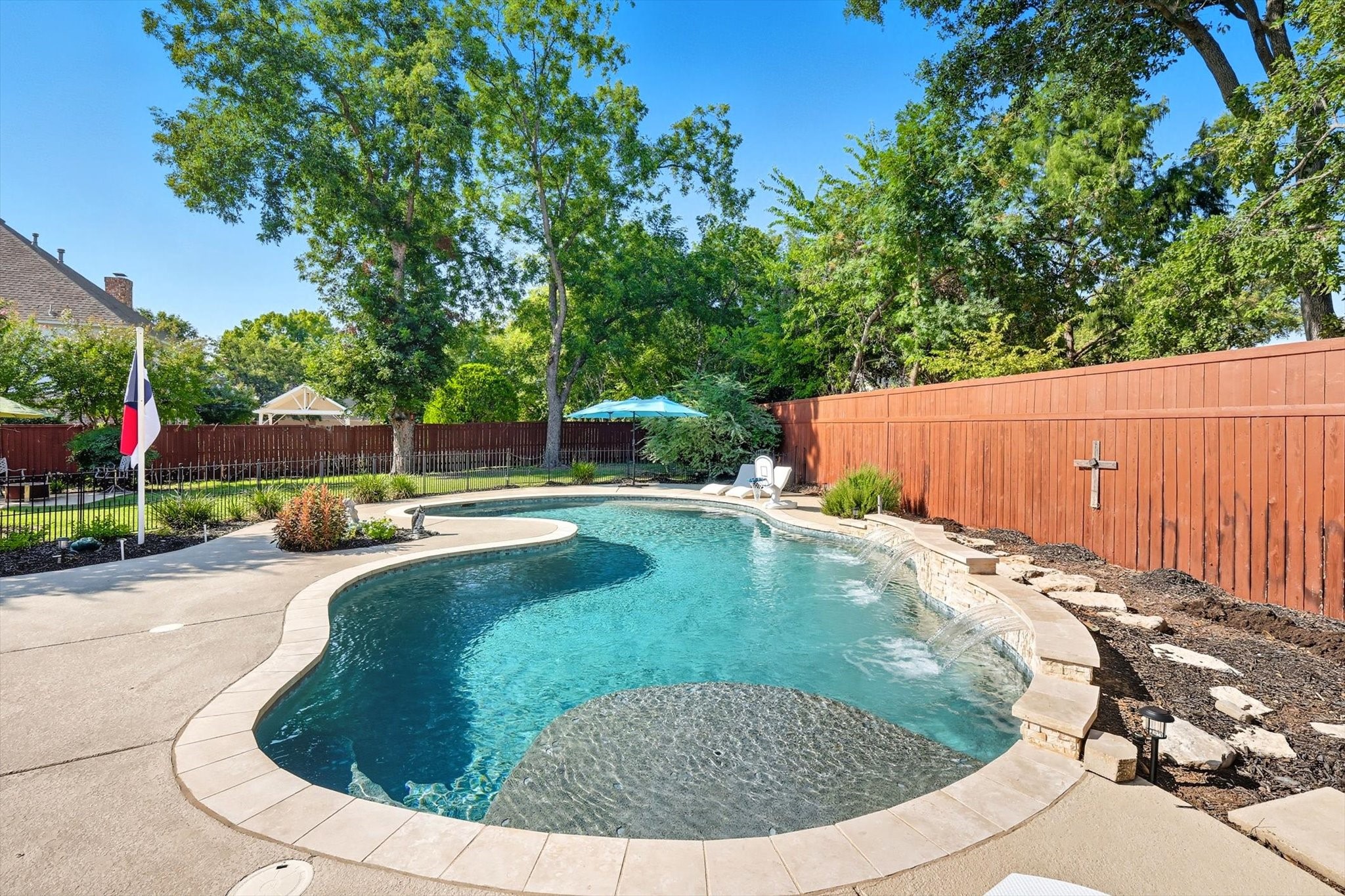 403 Presidio Court