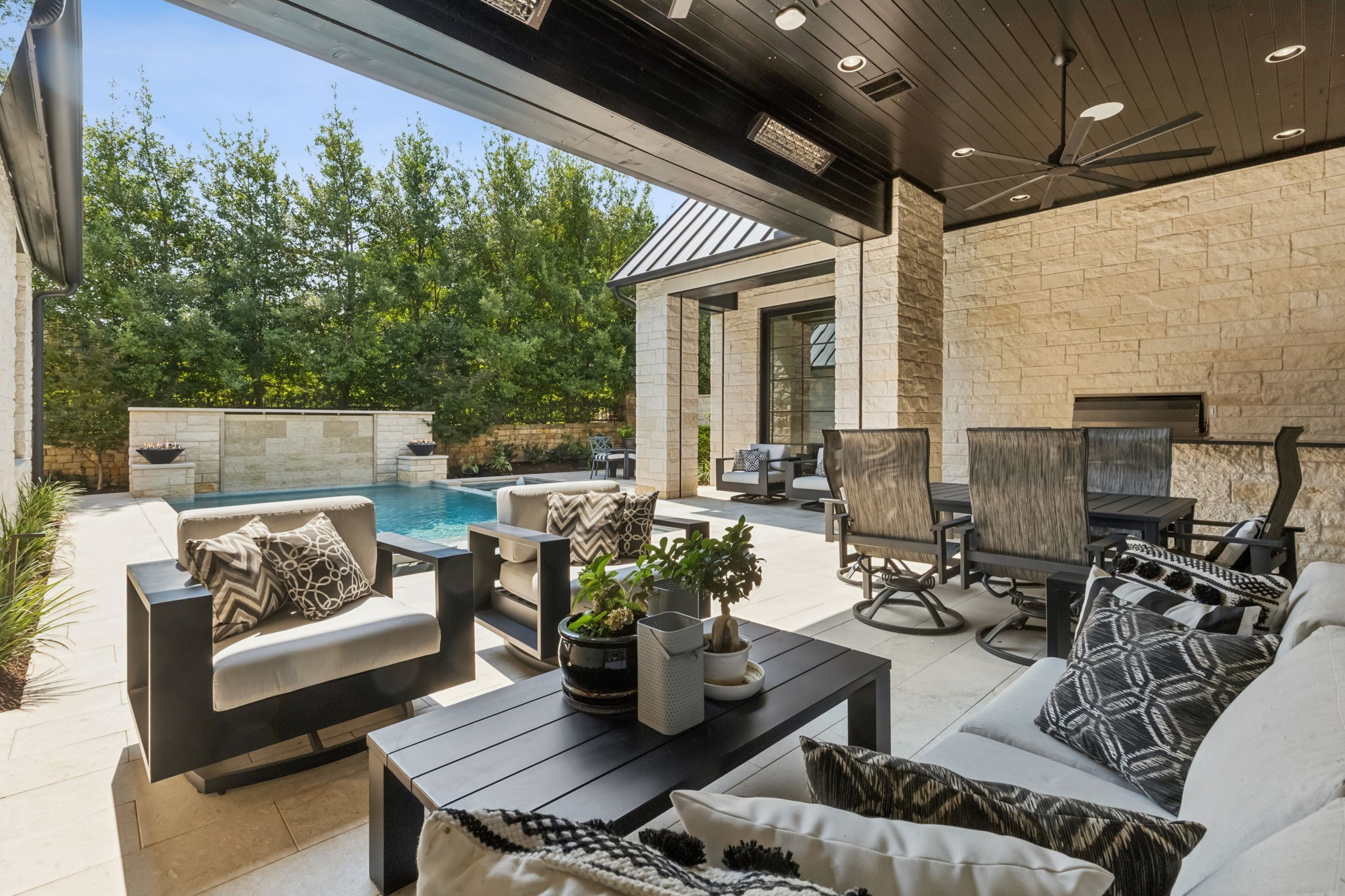 1403 Fountain Grass Court