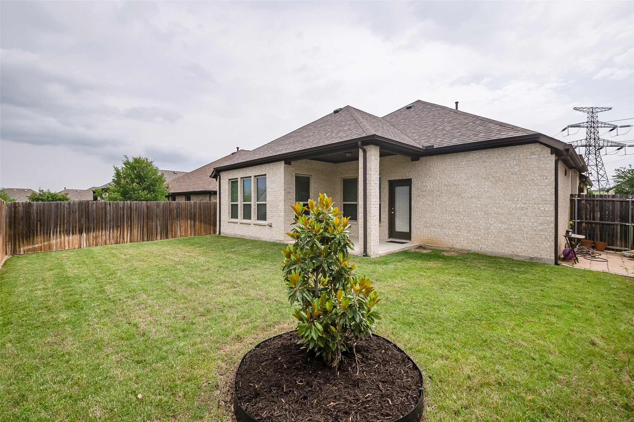 15429 Pioneer Bluff Trail