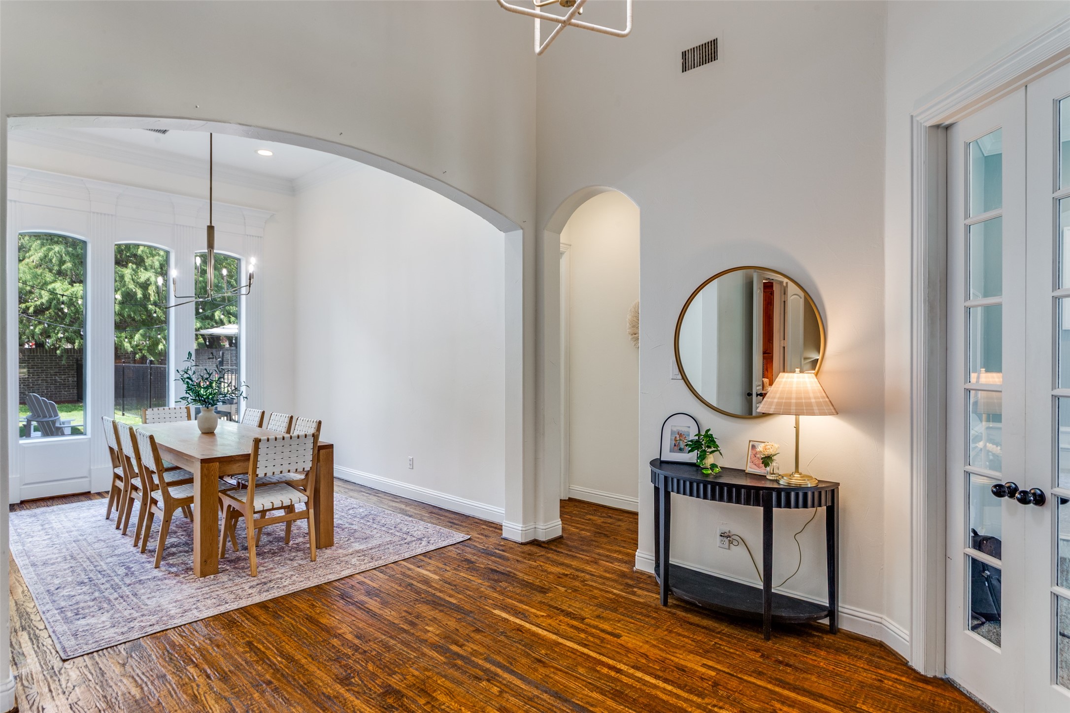 1605 Willow Glen Court