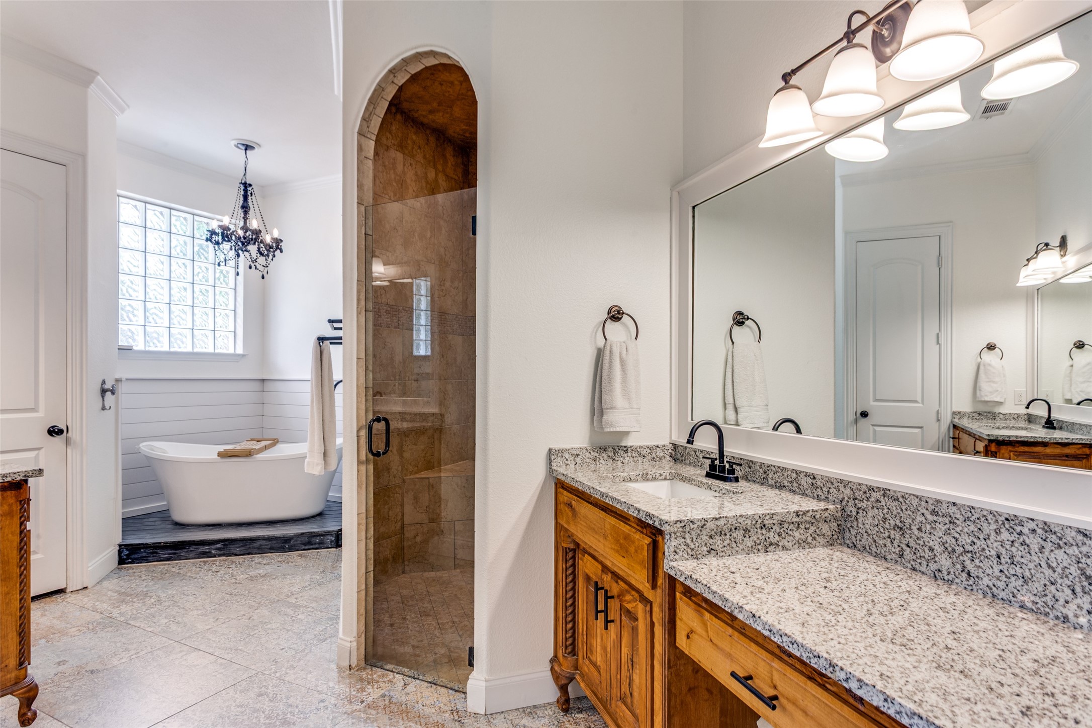 1605 Willow Glen Court