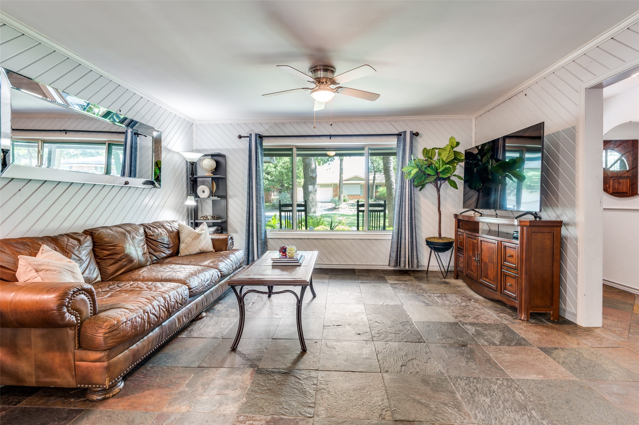 410 Sierra Drive