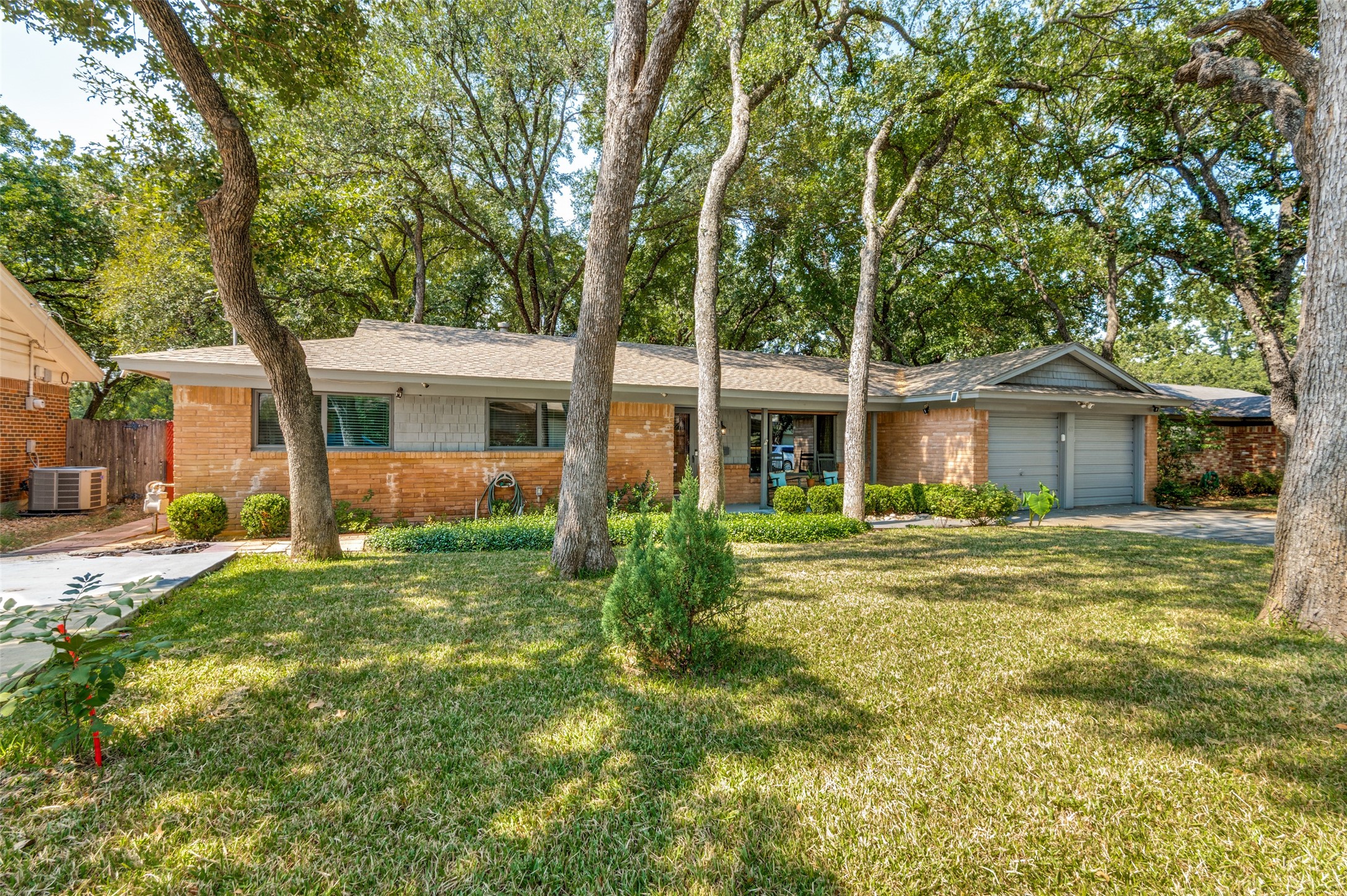 410 Sierra Drive