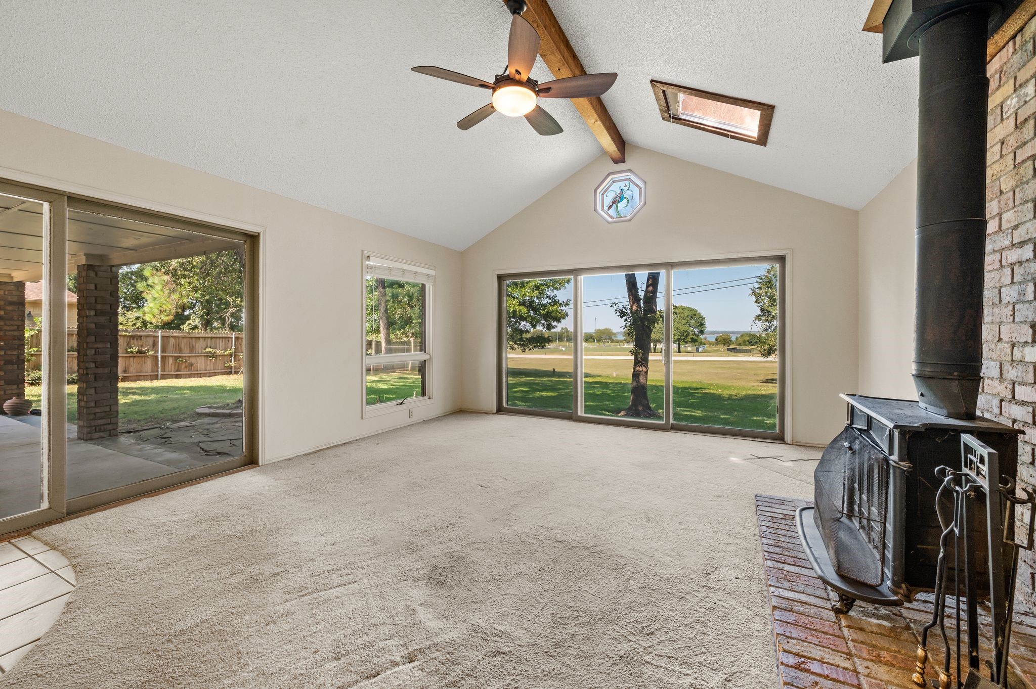 914 Hummingbird Trail