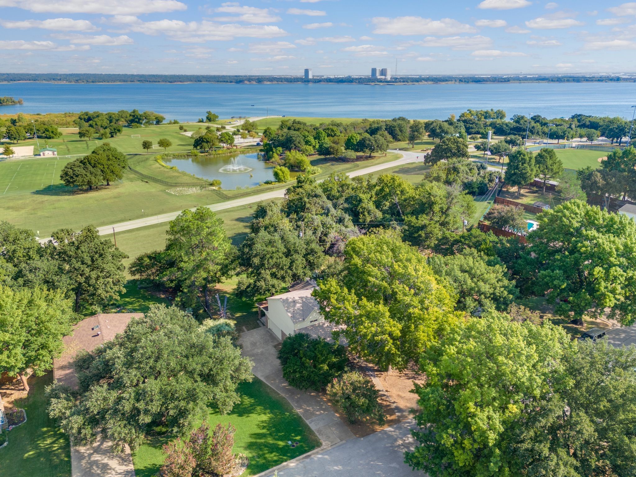 914 Hummingbird Trail