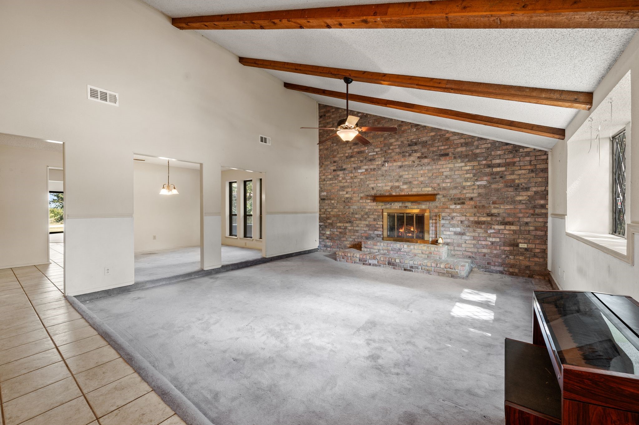 914 Hummingbird Trail