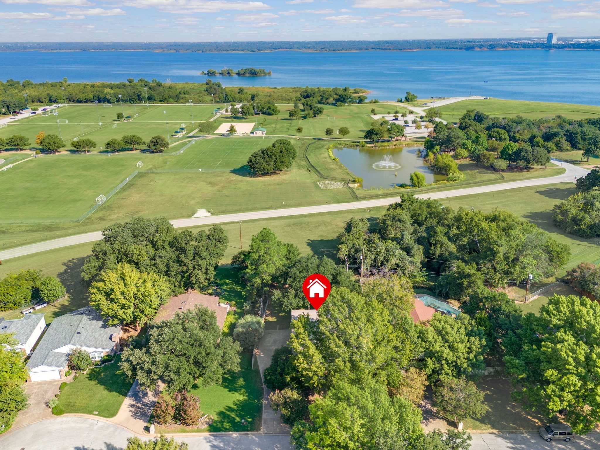 914 Hummingbird Trail