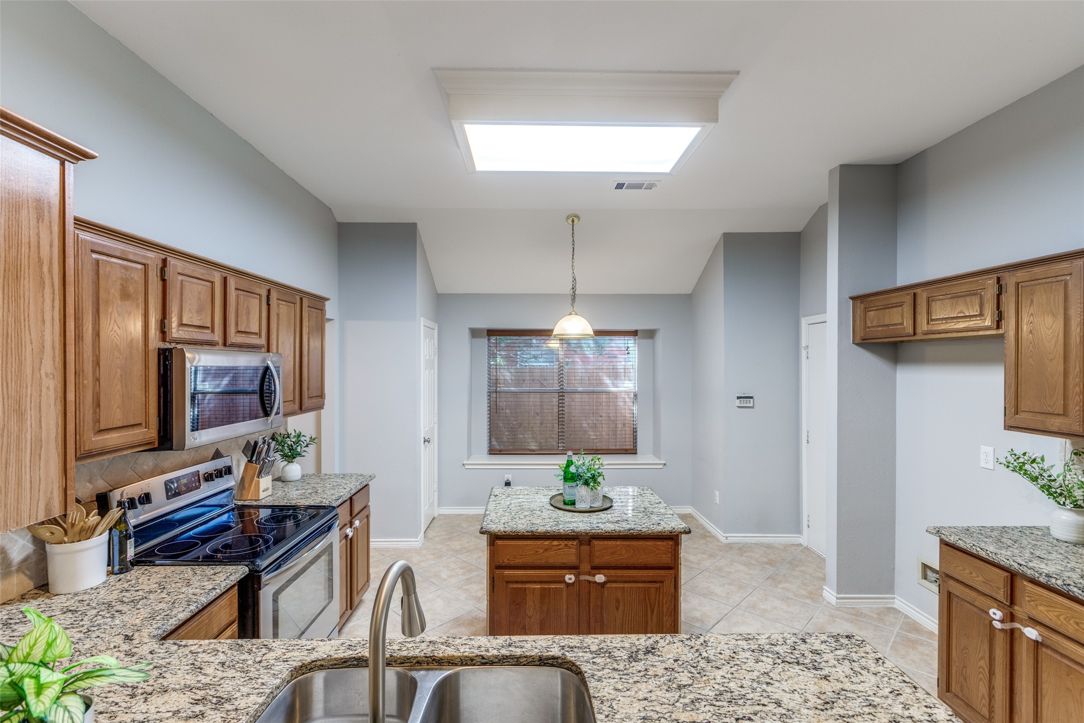 11406 Ocean Road