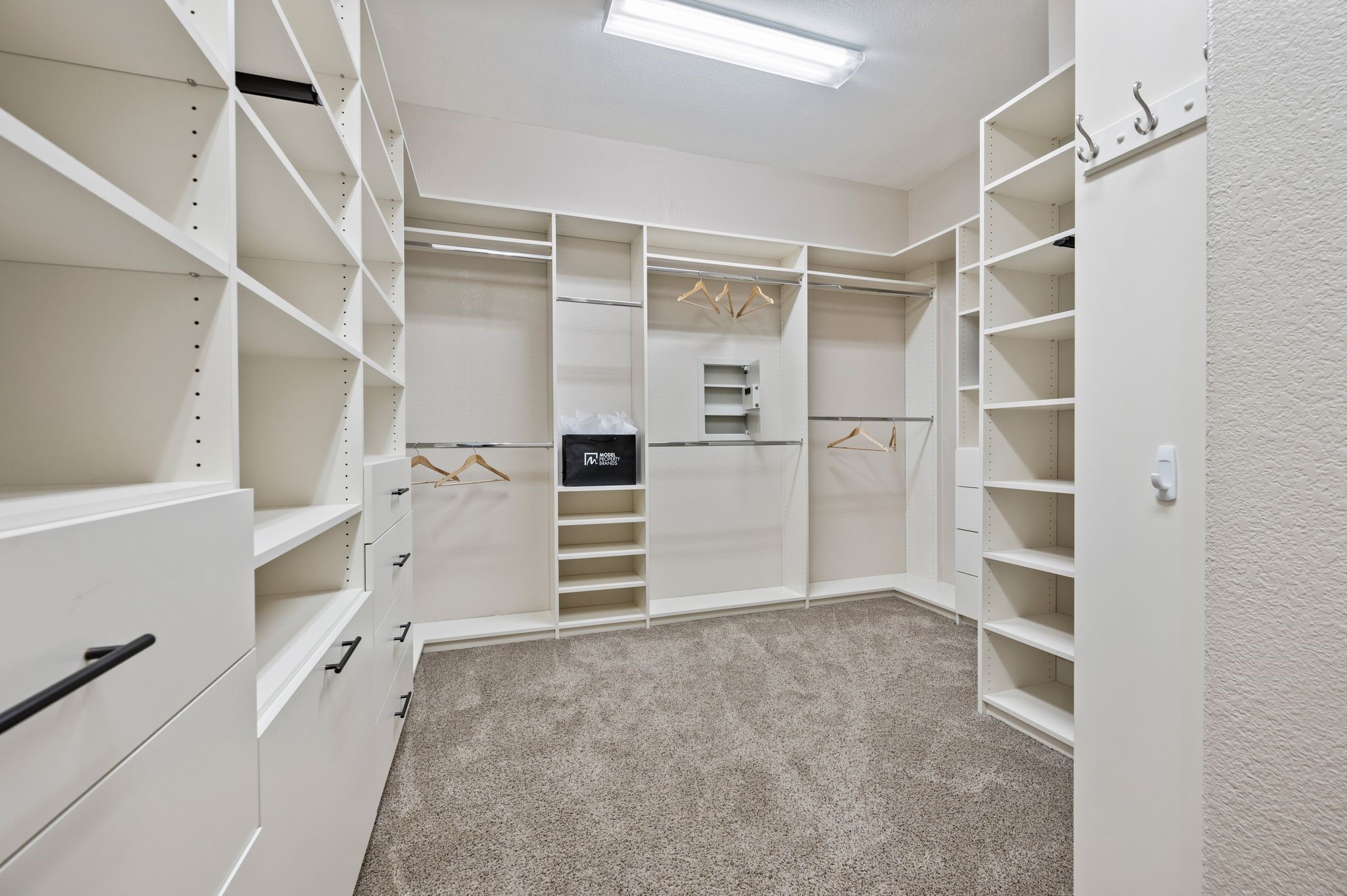 2812 Veranda Lane
