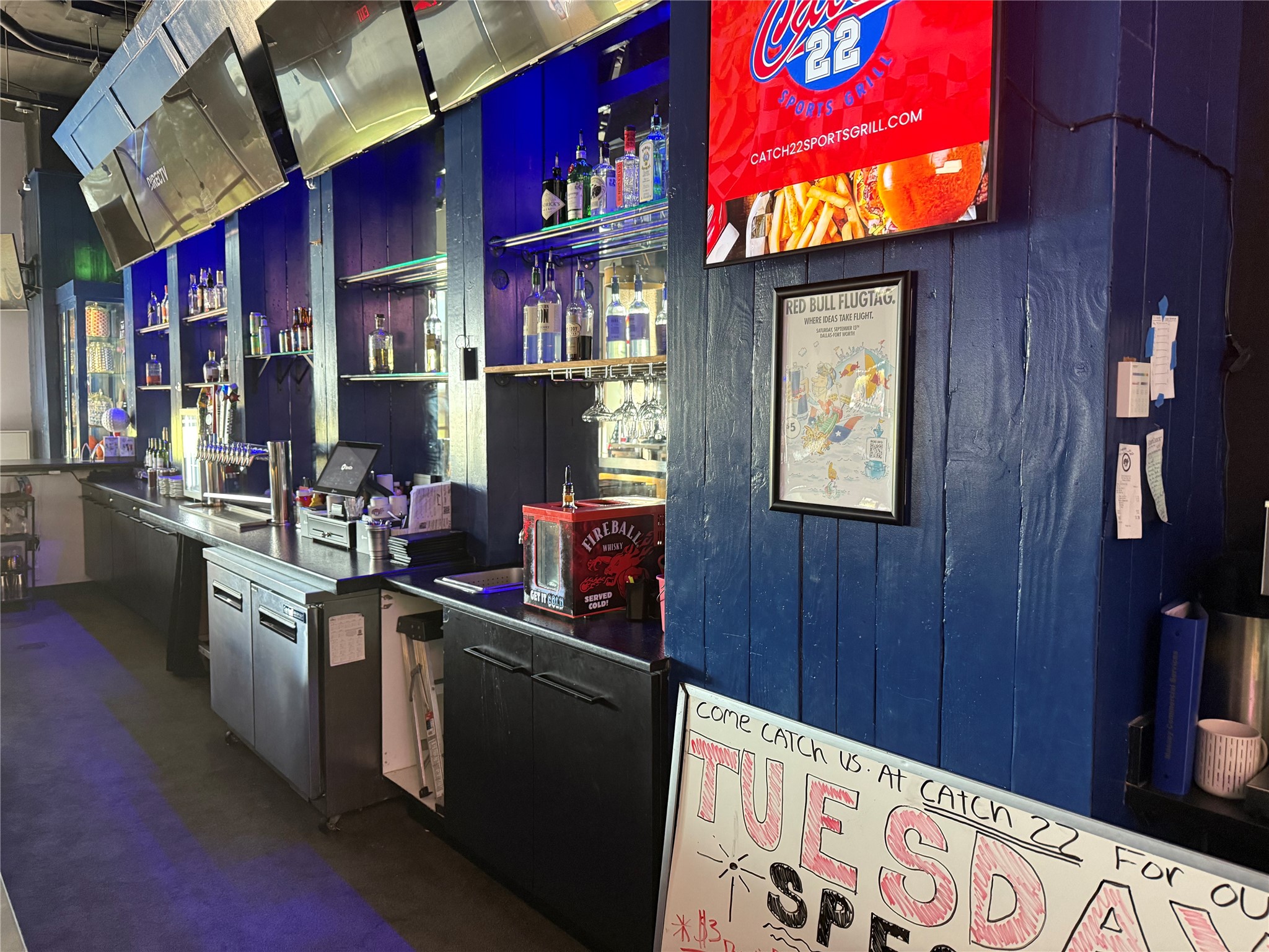 400 S Oak Street 100