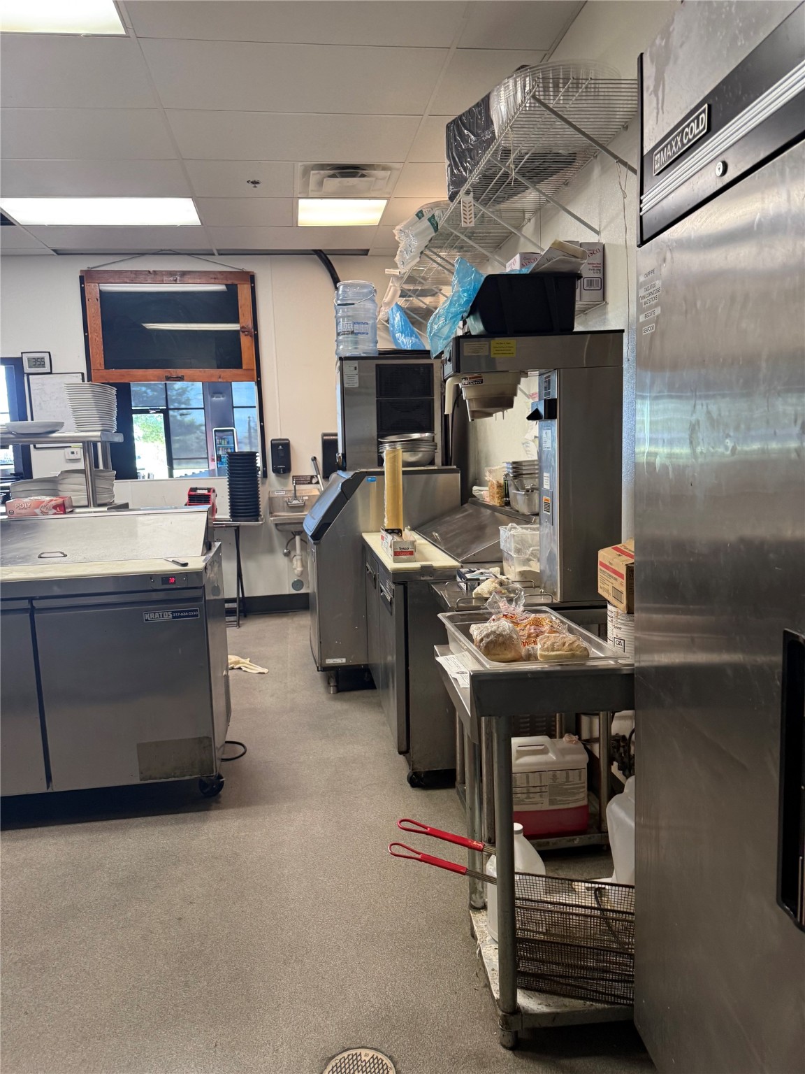 400 S Oak Street 100