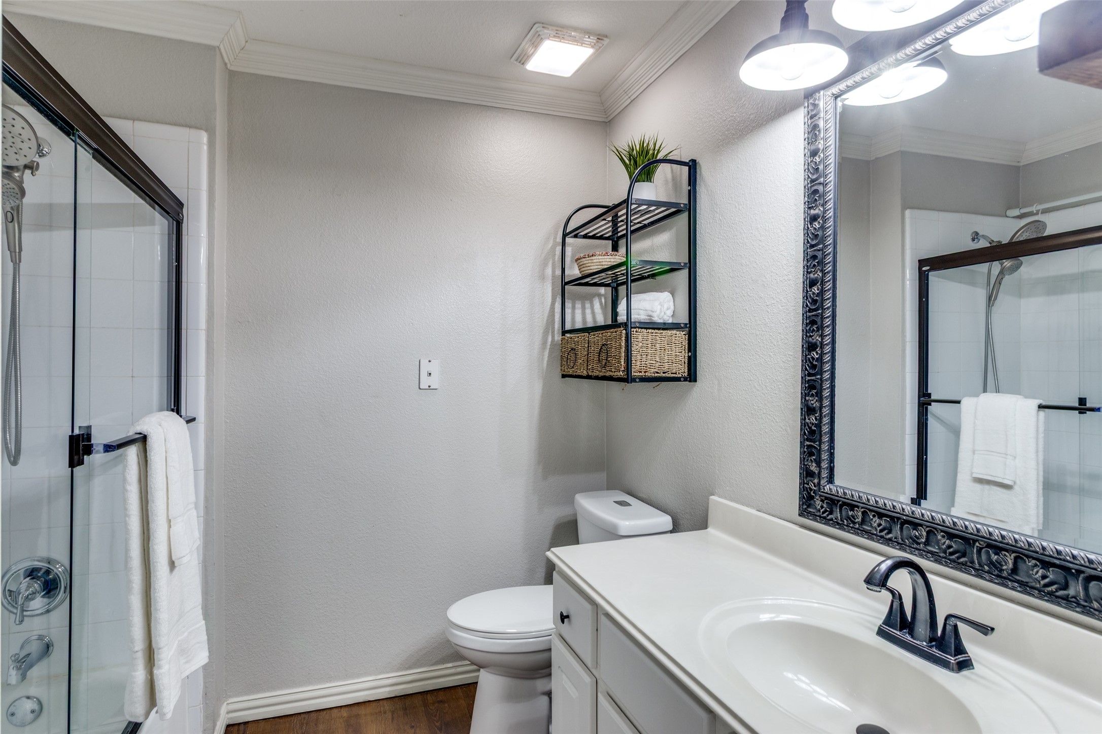 5717 Christy Lane