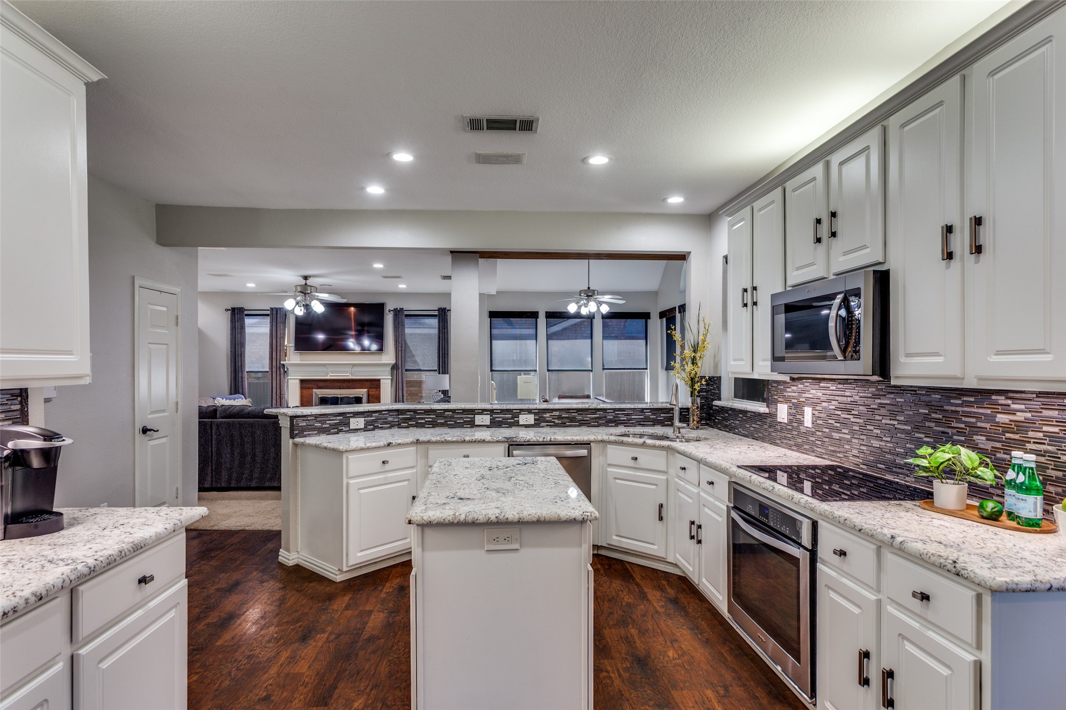 5717 Christy Lane