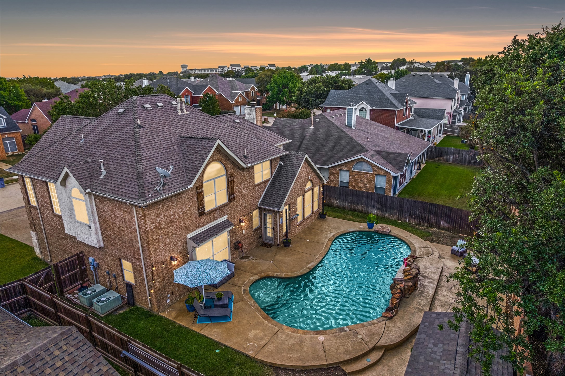 5717 Christy Lane