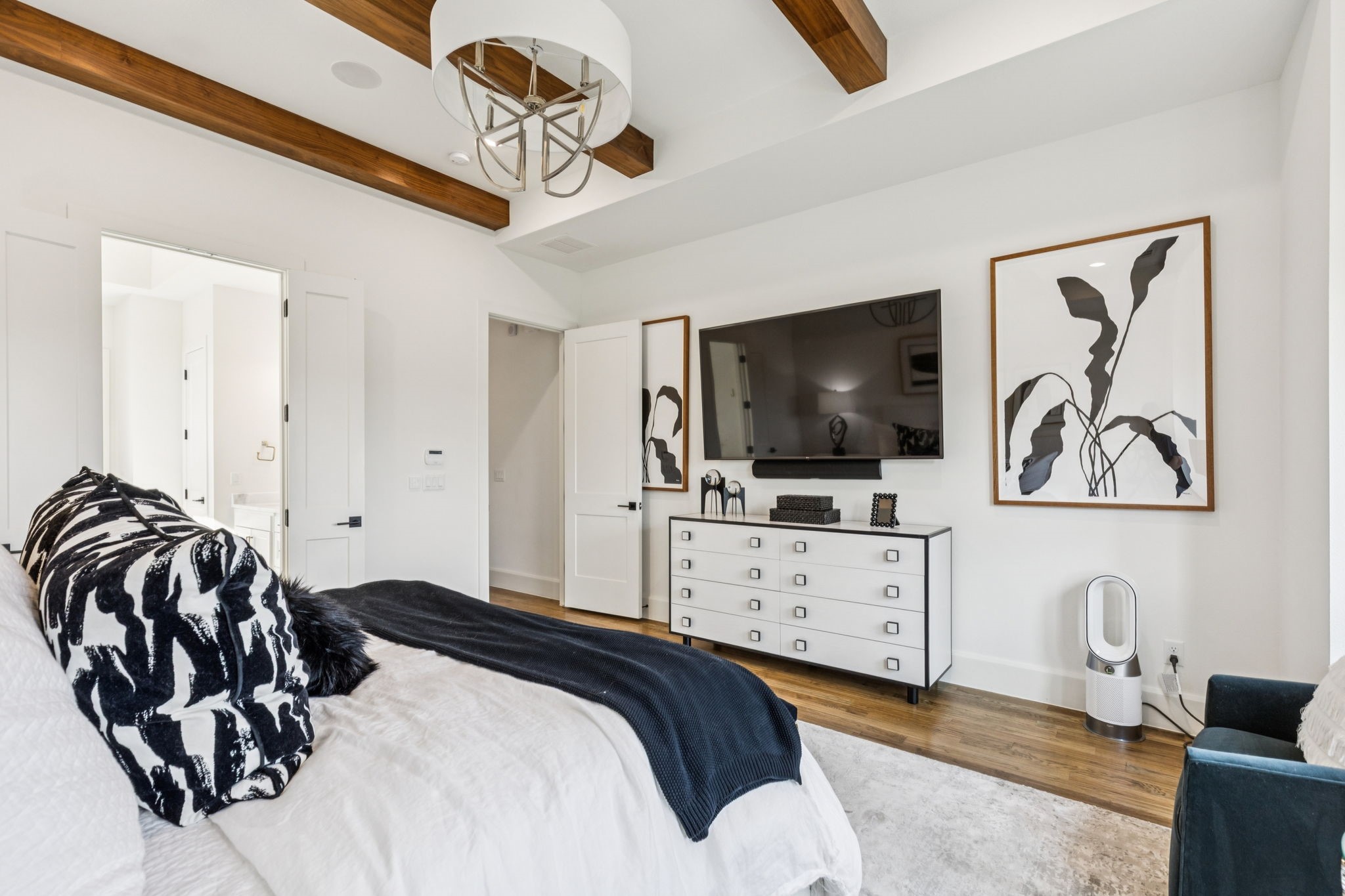 929 Winding Ridge Trail