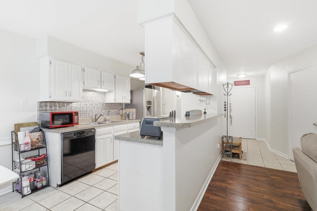 814 W Embercrest Drive