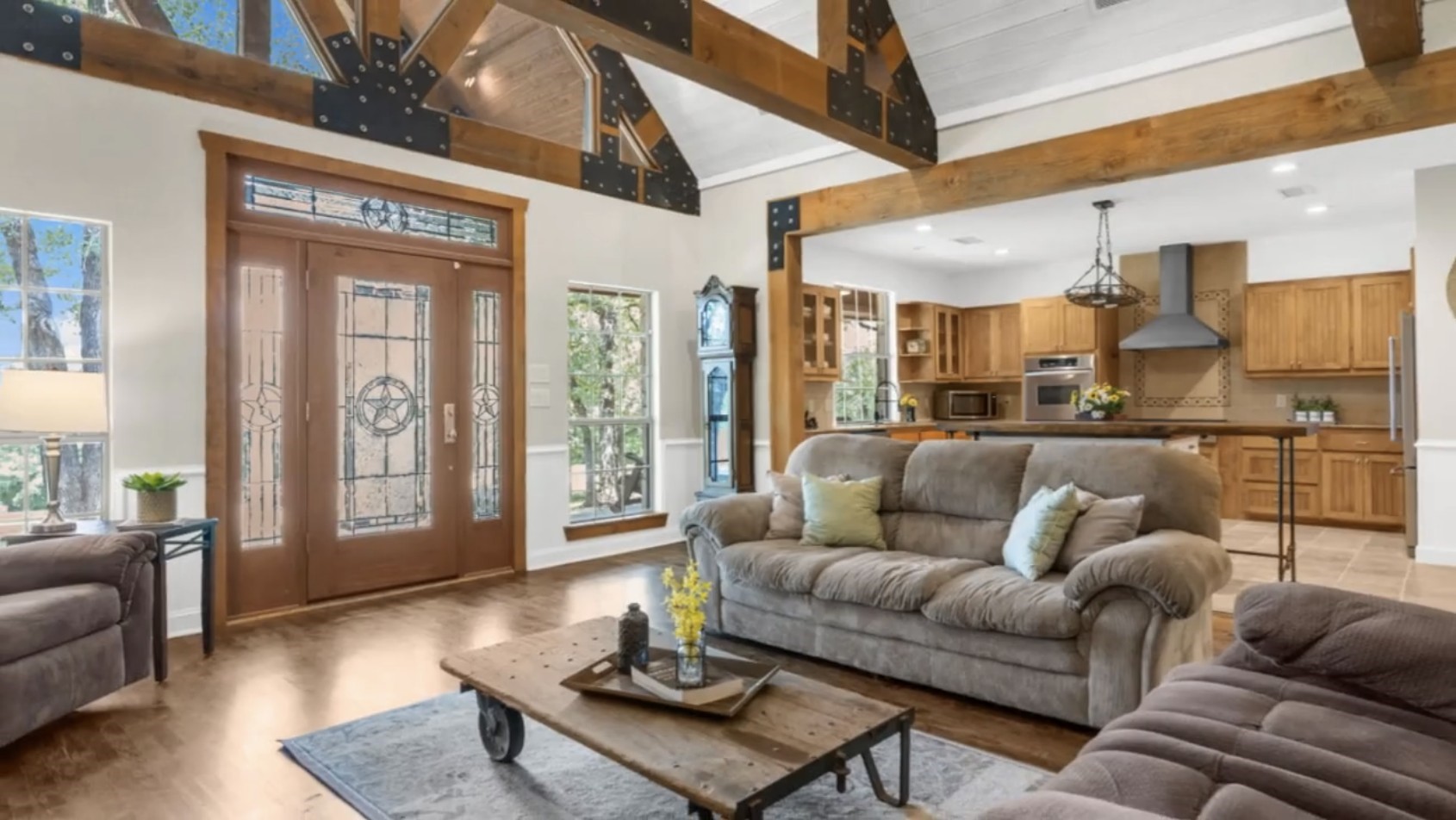 218 River Oaks Drive