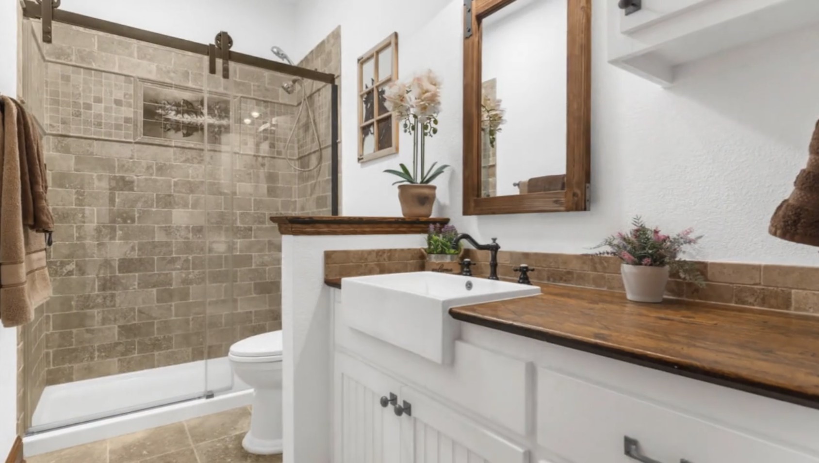 218 River Oaks Drive